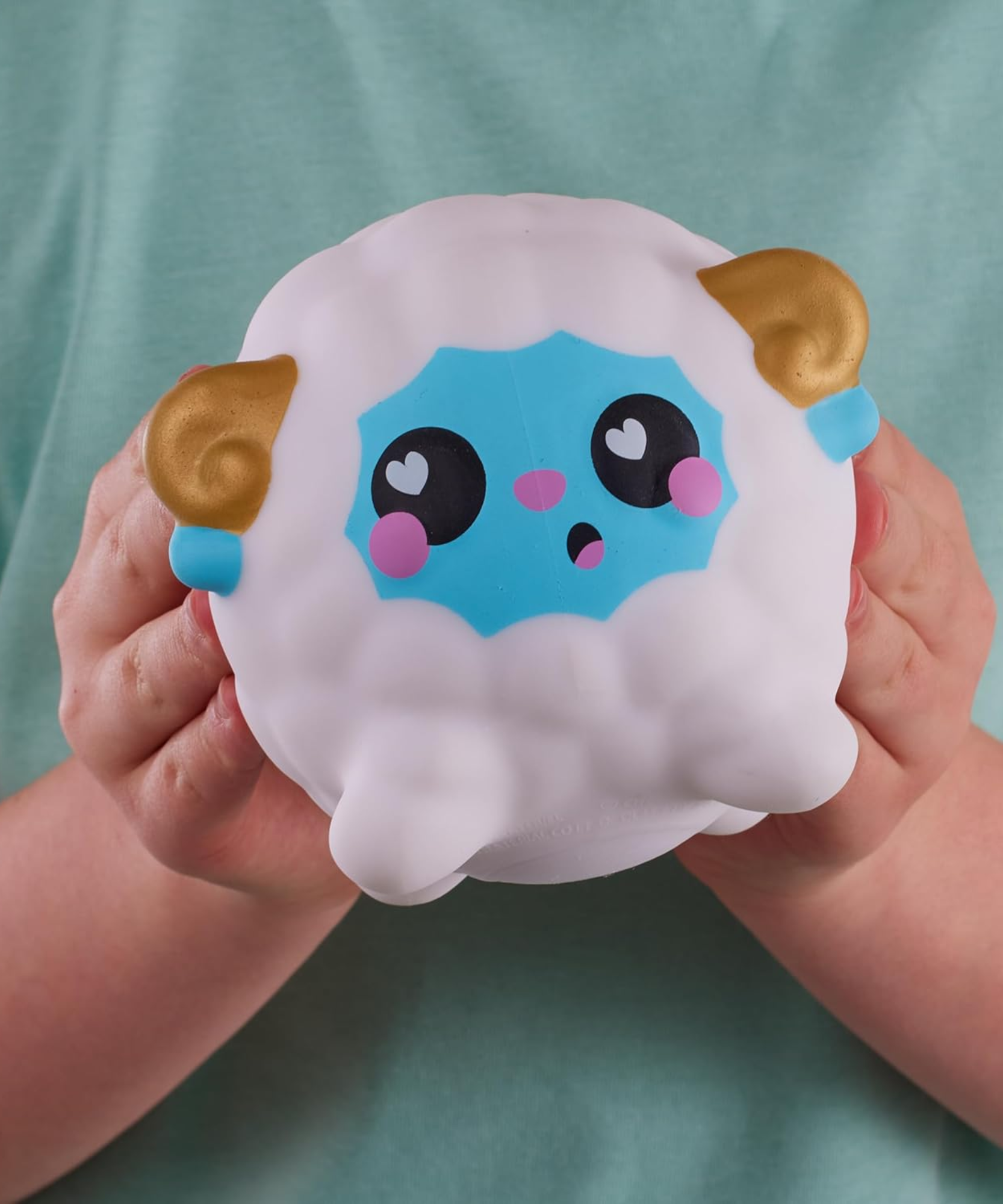 سمووشزيز لوفزيس، بليبو، وايت شيب، شخصيات قابلة للتجميع، ناعمة للغاية، محببة وطرية!