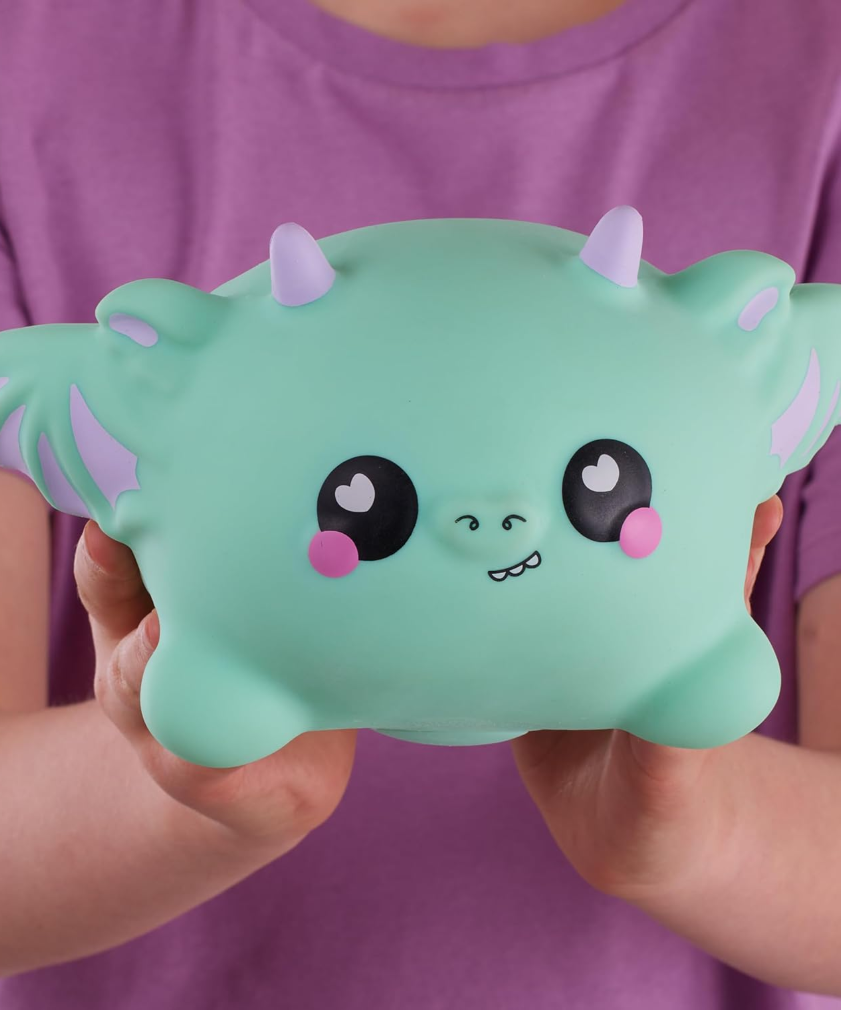 Smooshzees Snugzees، Jade، Green Dragon، شخصيات قابلة للتجميع، فائقة النعومة، ومحبوبة، وطرية!