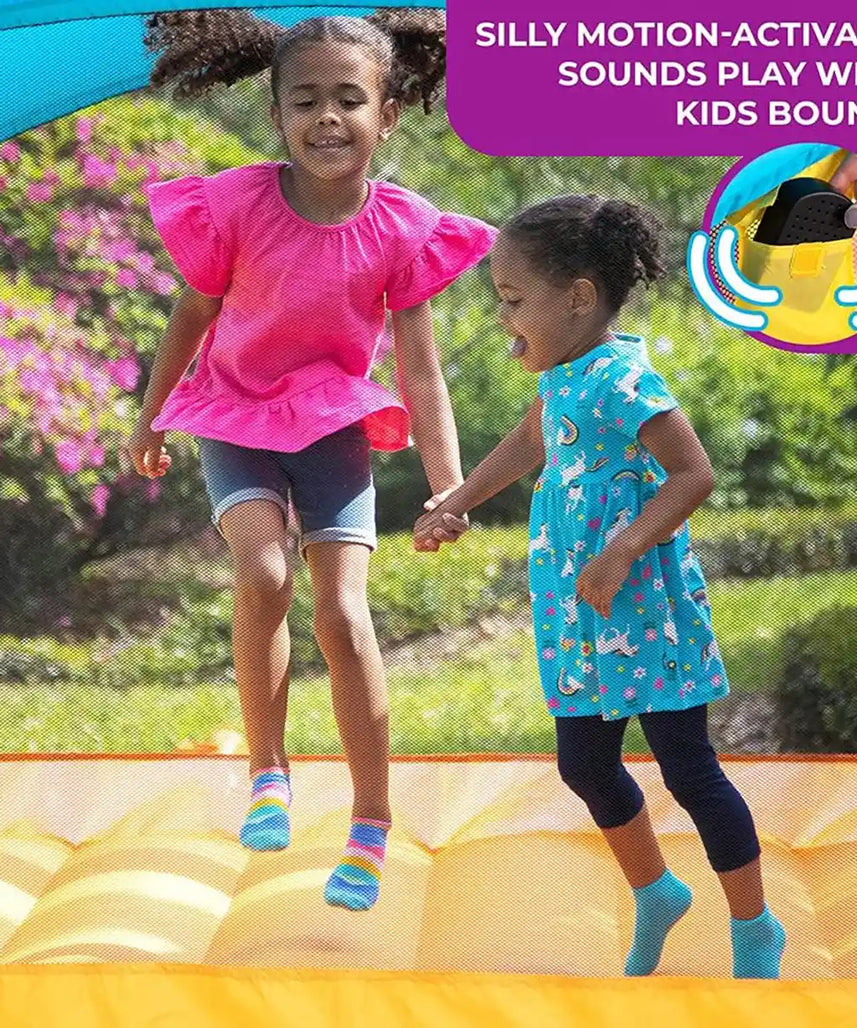 منزل قفز قابل للنفخ من ستيب 2 بلاي يارد، منزل قفز قابل للنفخ للأطفال مع أصوات تنشيط الحركة، أزرق، مناسب للعب في الهواء الطلق، منزلق وقفز، مناسب للأعمار من 3 سنوات فما فوق، لعبة ممتعة في الفناء الخلفي