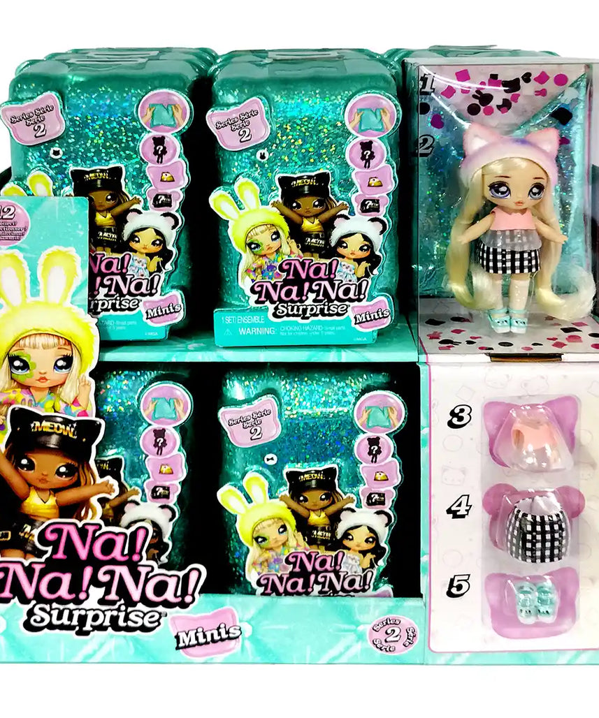 دمى نا! نا! نا! مفاجئة صغيرة، دمى قابلة للتجميع، مقاس 4 بوصات، شعر متجذر، أزياء مستوحاة من الحيوانات، ملابس قابلة للمزج والتنسيق، قابلة للتعديل، تتضمن الزي والأحذية، تشكيلة صندوق مخفي