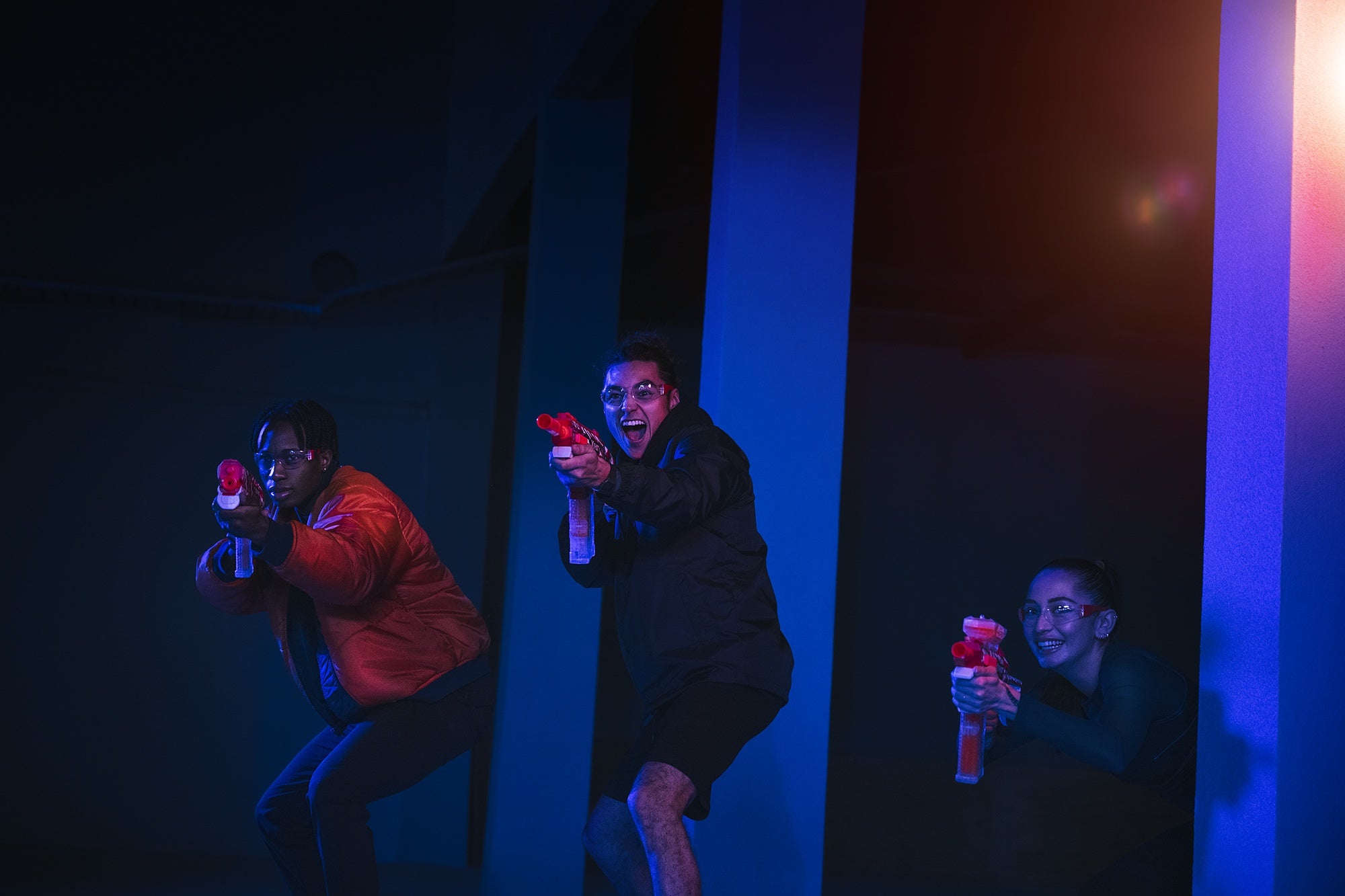 X Shot Hyper Gel Medium Blaster with 10000 Gellets, Shooting Toy for Boys, Age 14+