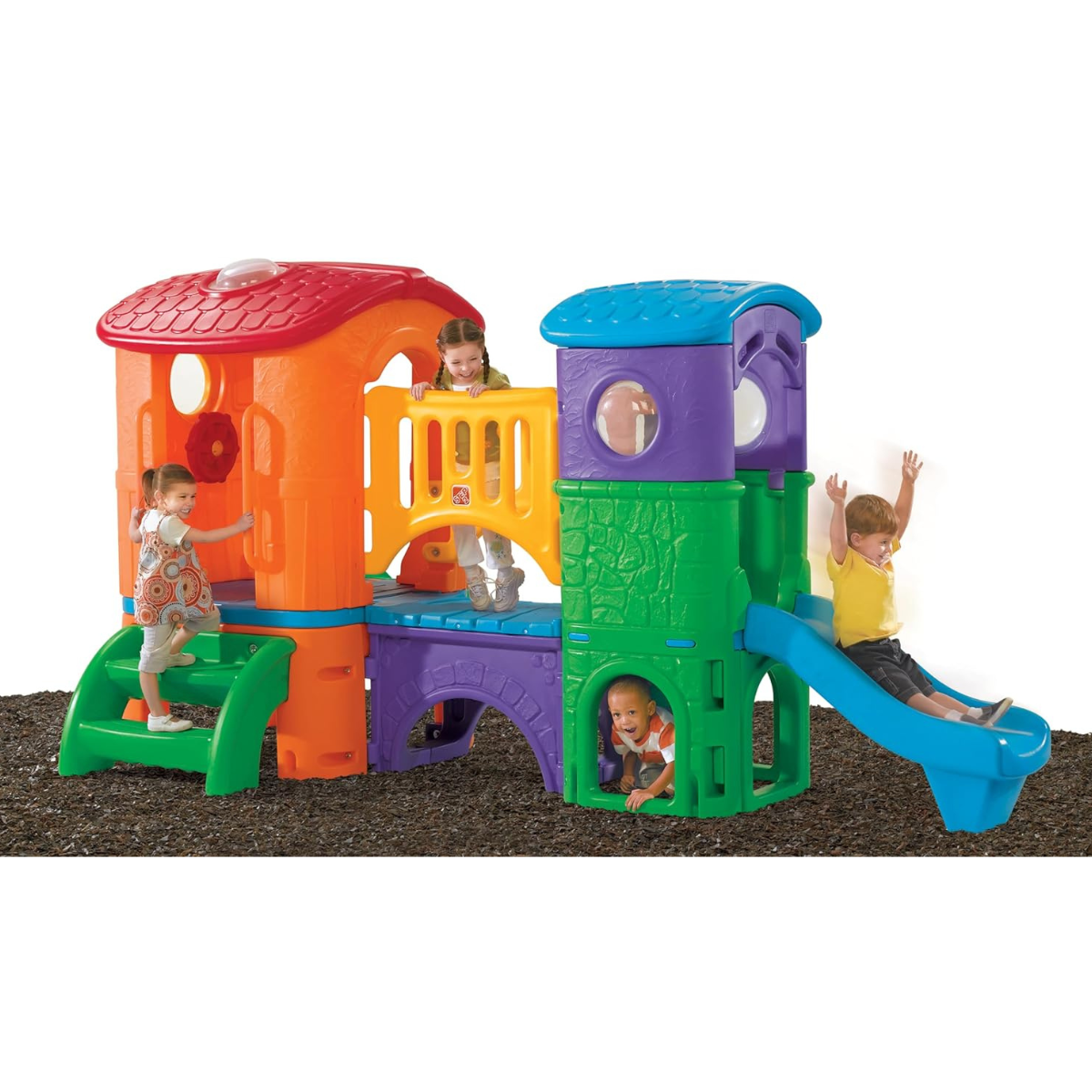 مجموعة ألعاب خارجية للأطفال من ستيب2 كلوب هاوس كلايمبر (برايتس) من عمر سنتين إلى ست سنوات، مزودة بمنزلقات مزدوجة، وسلّم تسلق، ونفق زحف، وبرج مراقبة، ومجموعات ألعاب ومعدات ملعب.