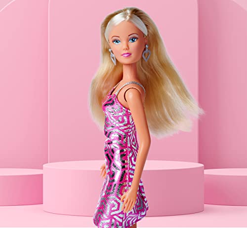Simba 105733557 Steffi Love Silver Glossy, Dressing Doll in a Cool Glitter Dress with Earrings and Clutch, 2 Assorted Designs, Only One Item Delivered, Doll 29 cm, from 3 Years