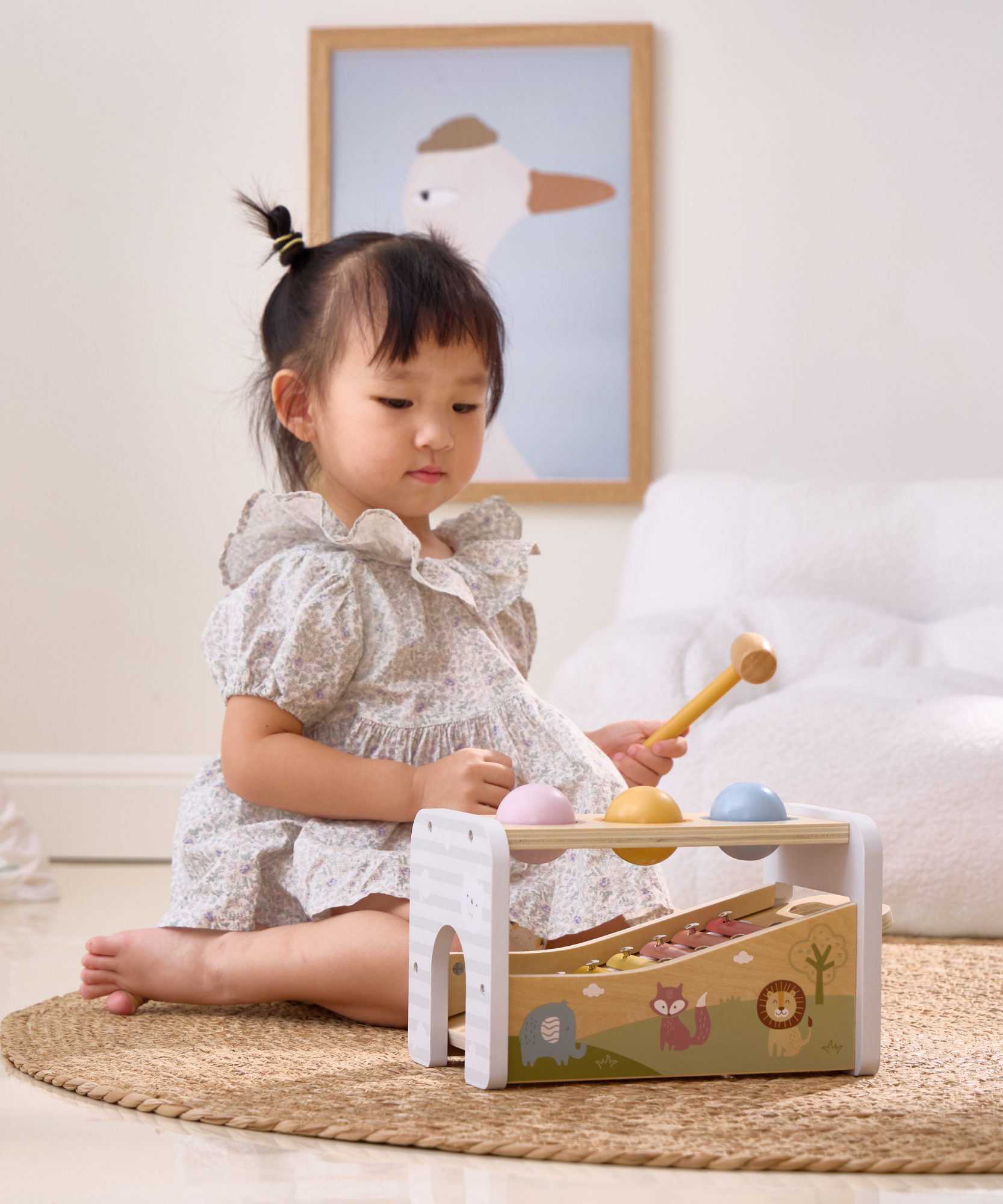 لعبة بولار بي الموسيقية 2 في 1، مقعد خشبي للضرب مع إكسيليفون للأطفال الصغار - لعبة حسية مستوحاة من مونتيسوري، مناسبة للأعمار من 18 شهرًا فما فوق