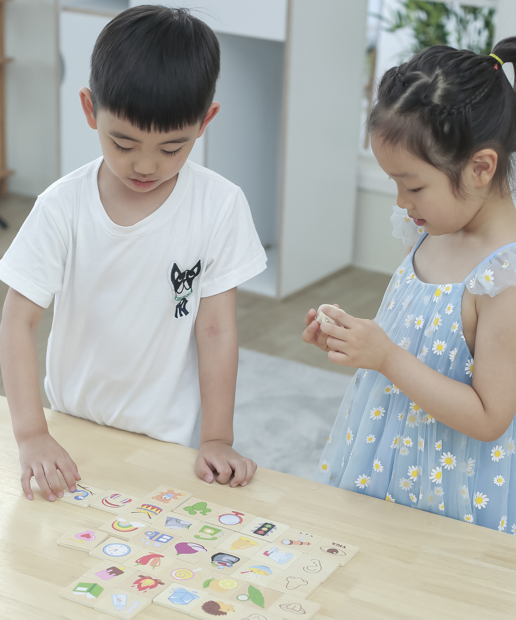 أحجية فيجا ليرنينج سينسز، 35 قطعة، لعبة مونتيسوري خشبية، تُنمّي المهارات الحسية والإدراكية والحركية الدقيقة، غير سامة وصديقة للبيئة، مناسبة للأولاد والبنات من عمر 3 سنوات فما فوق