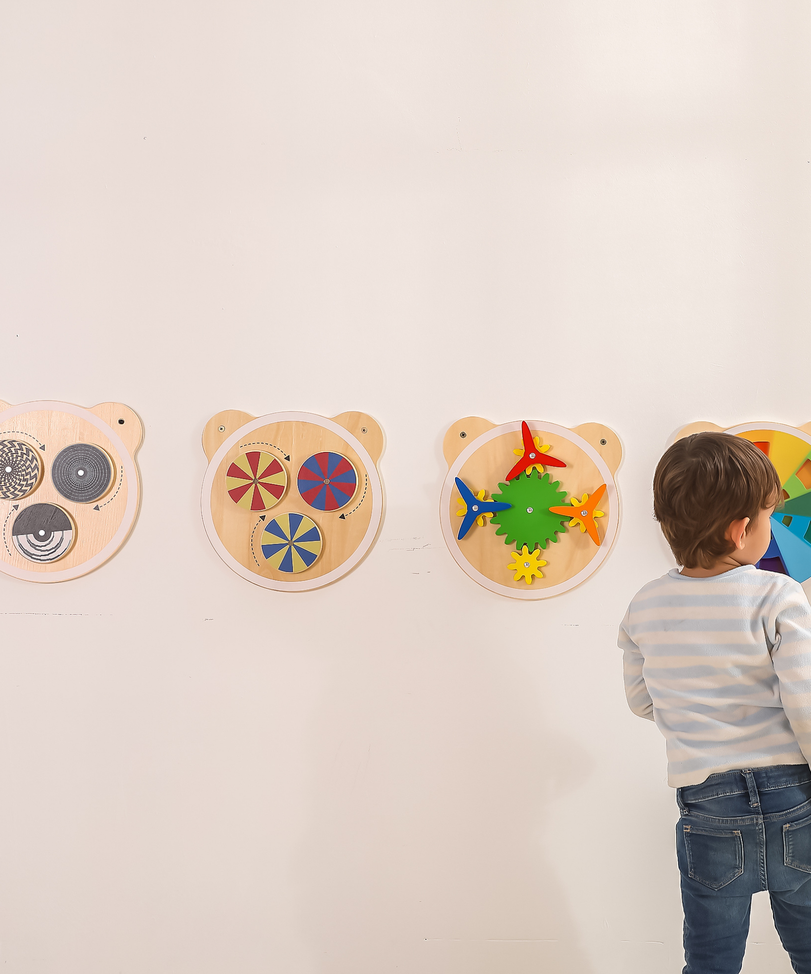 لعبة كرة الحائط المنزلقة من فيجا، متاهة أرقام خشبية من مونتيسوري للأطفال الصغار، تُنمّي المهارات الحركية والتعرف على الأرقام، لعبة تعليمية صديقة للبيئة وغير سامة، للأولاد والبنات من عمر 18 شهرًا فما فوق