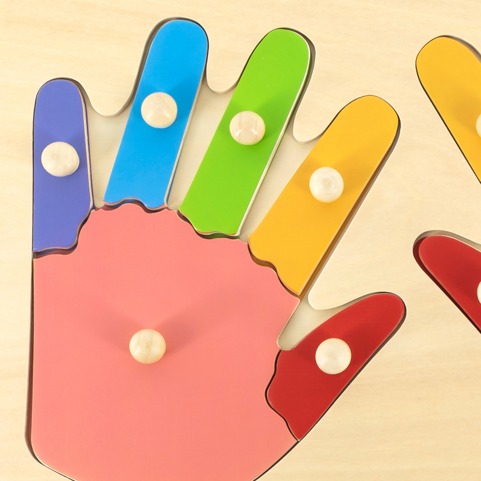 لعبة فيجا هاندز آند فينجرز، أحجية بمقابض من 12 قطعة، لعبة مونتيسوري خشبية، تُنمّي المهارات الحسية والإدراكية والحركية الدقيقة، لعبة تعليمية للأطفال غير سامة وصديقة للبيئة، مناسبة للأطفال من سن 18 شهرًا فما فوق