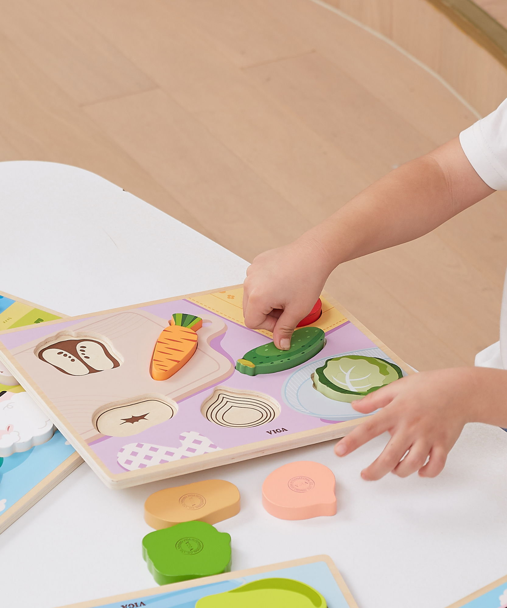 Viga Vegetables, 7 Piece Block Puzzle, Montessori Wooden Toy, Develops Sensory, Cognitive & Fine Motor Skills, Non-Toxic & Eco-friendly Kids Educational Toy, Suitable for Boys and Girls Aged 18M+