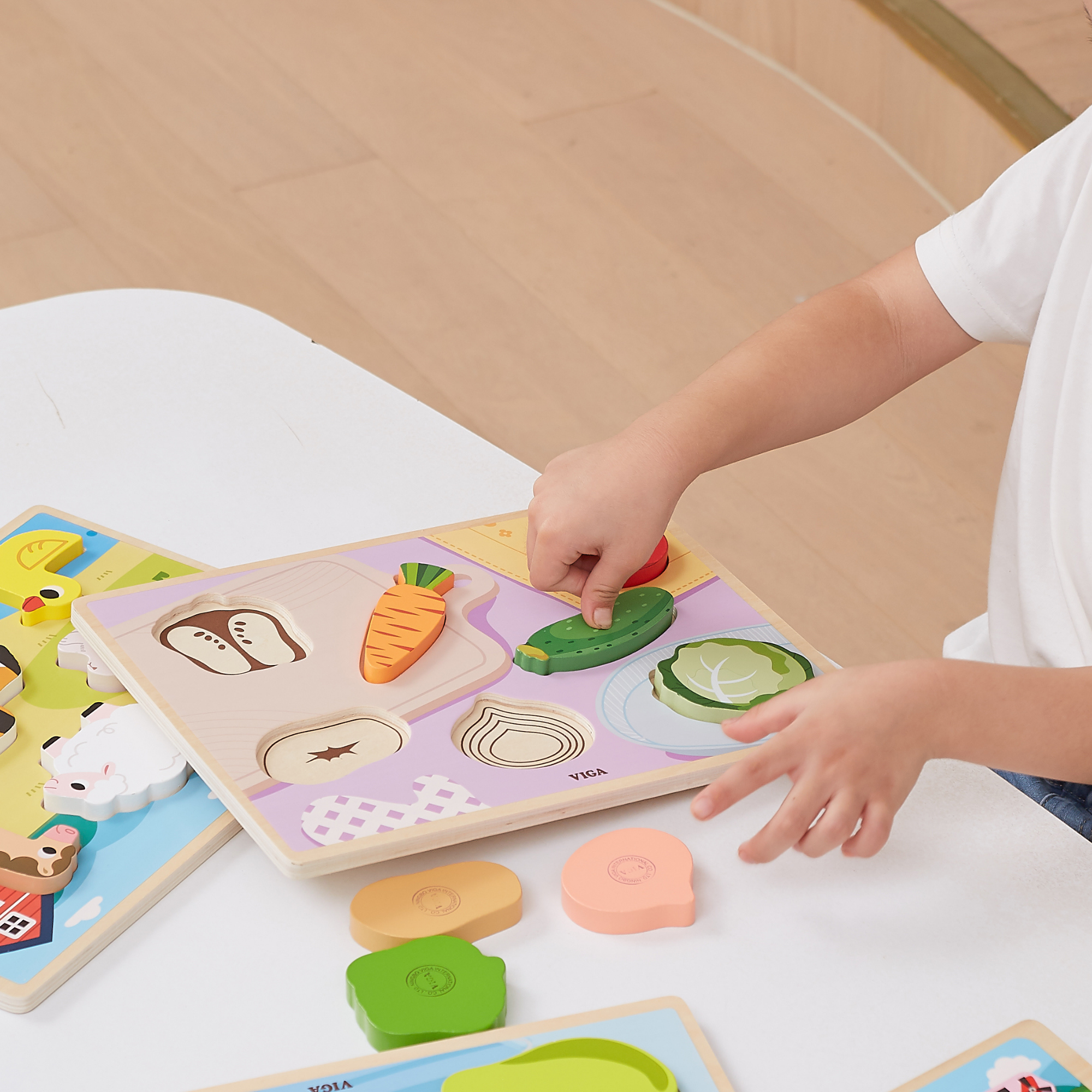 Viga Vegetables, 7 Piece Block Puzzle, Montessori Wooden Toy, Develops Sensory, Cognitive & Fine Motor Skills, Non-Toxic & Eco-friendly Kids Educational Toy, Suitable for Boys and Girls Aged 18M+