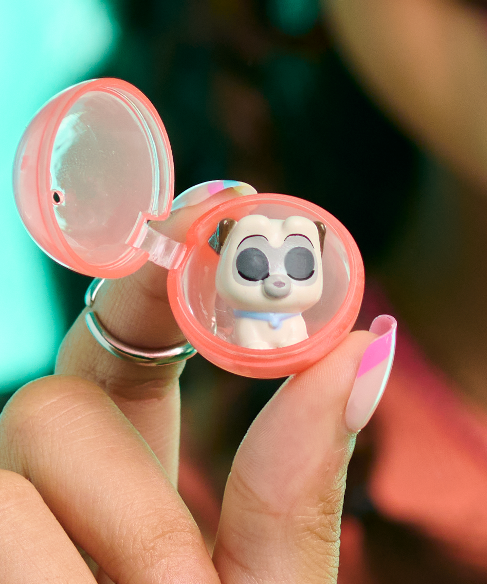 مجموعة ديزني دورابلز سكويش ألوتس سيريز 3 مع 5 شخصيات أكشن صغيرة قابلة للتجميع، حقيبة عمياء، 1 بوصة (2.5 سم)، لعبة مرخصة رسميًا للأطفال من سن 5 سنوات فما فوق من جاست بلاي