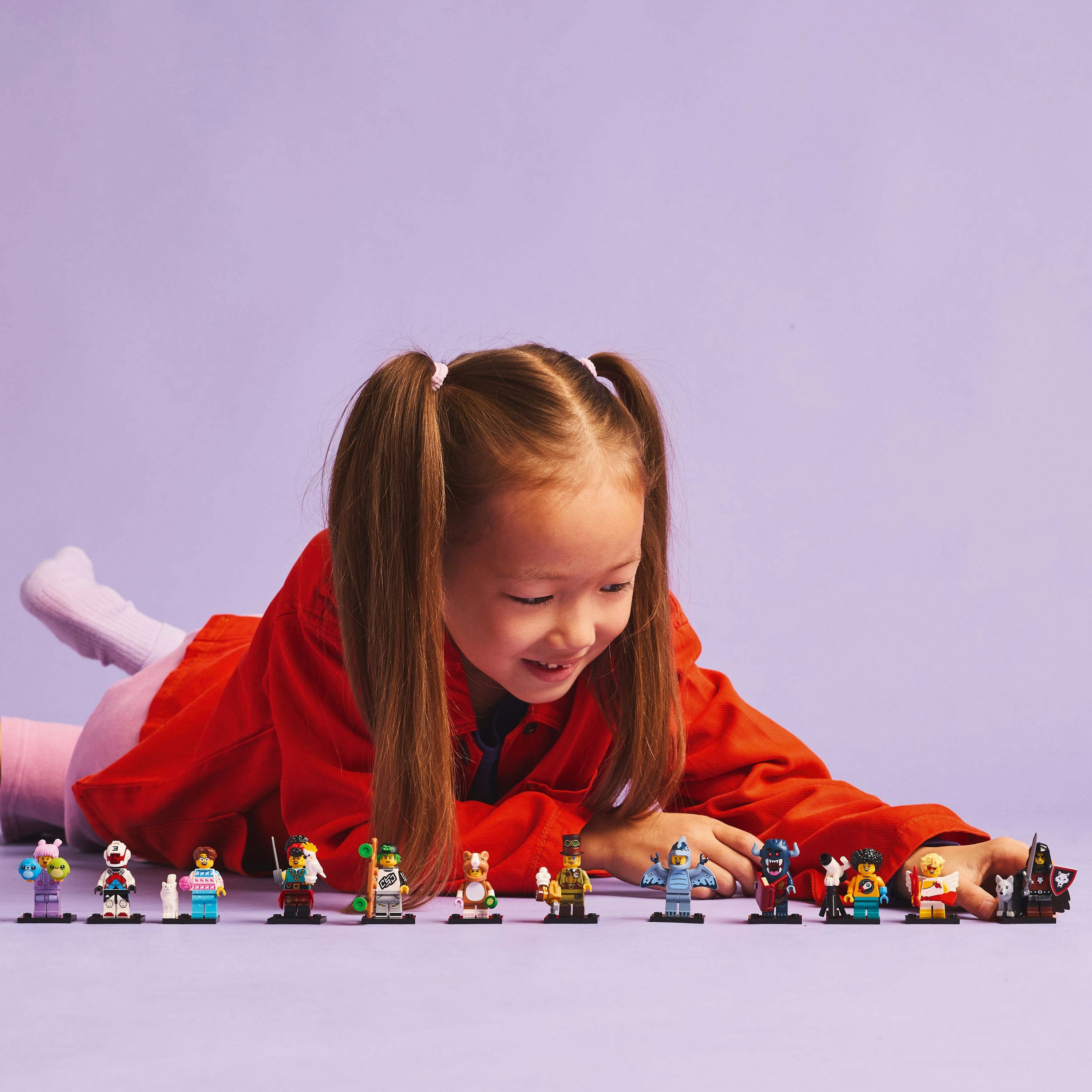 LEGO Minifigures Series 27 71048 Surprise Minifigure Collectible, Building Toy for Kids 5+ Boys Mystery Figure Series 27