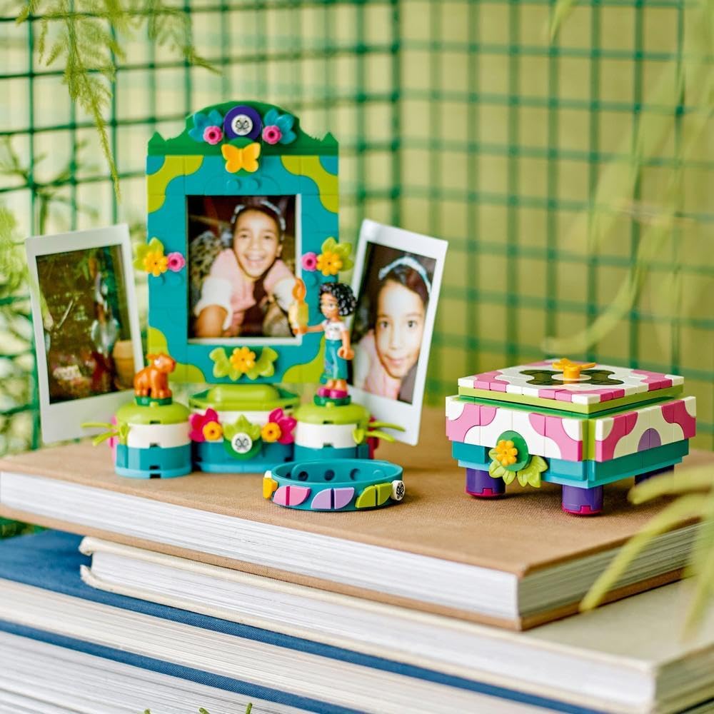 LEGO ǀ Disney Encanto Mirabel’s Photo Frame and Jewellery Box, Buildable Toy for Kids with Wearable Bracelet and Mirabel Madrigal Character Minidoll Figure, Ramadan Gift for Girls and Boys 43239