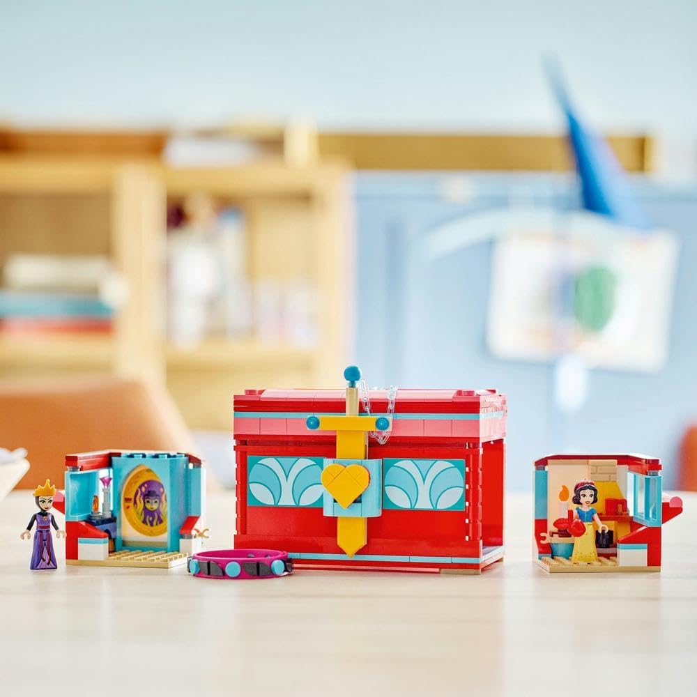 LEGO ǀ Disney Princess Snow White’s Jewellery Box Building Toy for Kids with Snow White and the Evil Queen Mini-Doll Figures and a Play Bracelet, Gift for 6 Plus Year Old Girls and Boys 43276