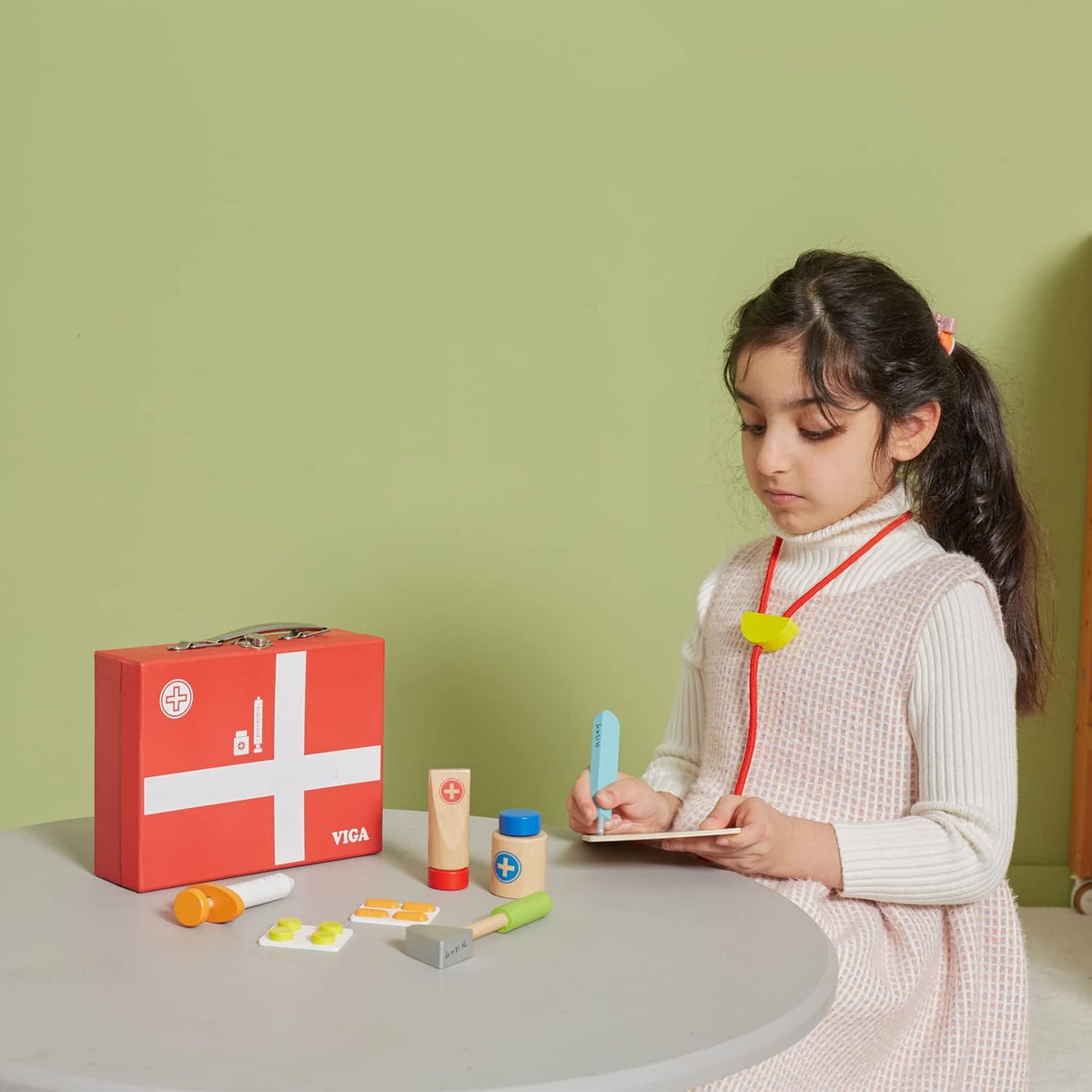 Viga Wooden Medical Kit, Role-Play Accessories Including Syringe, Tablets, Stethoscope and Medicine, Durable and Colorful Toy for Kids
