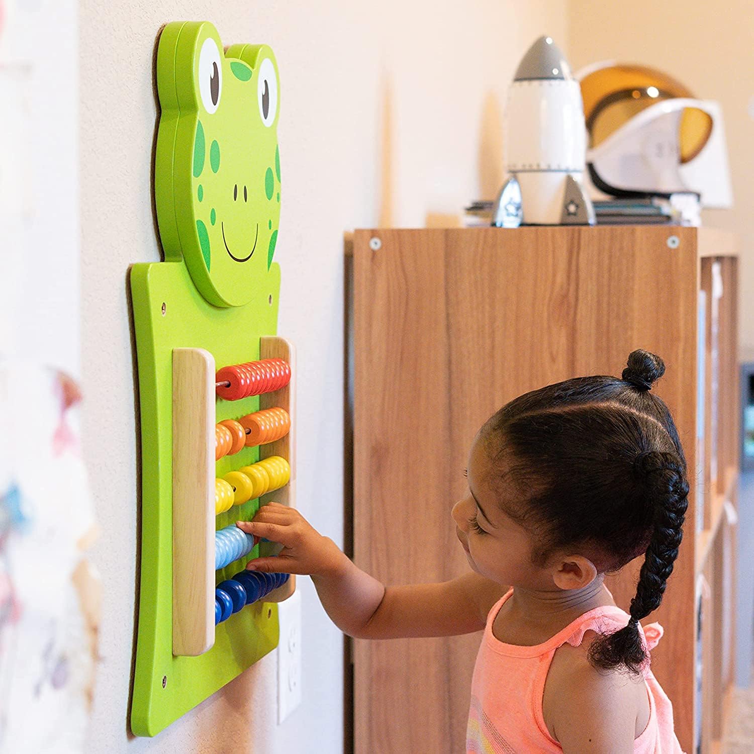 لوحة أنشطة فيجا أباكوس، لعبة حائط خشبية من مونتيسوري، أداة لتعلم الرياضيات والعد في المراحل المبكرة، تُنمّي المهارات الإدراكية والحركية الدقيقة، لعبة تعليمية صديقة للبيئة، للأولاد والبنات من عمر 18 شهرًا فما فوق