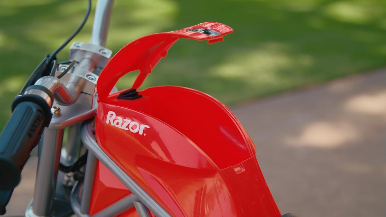 Razor Street Bike RSF350 22km/h, One Size