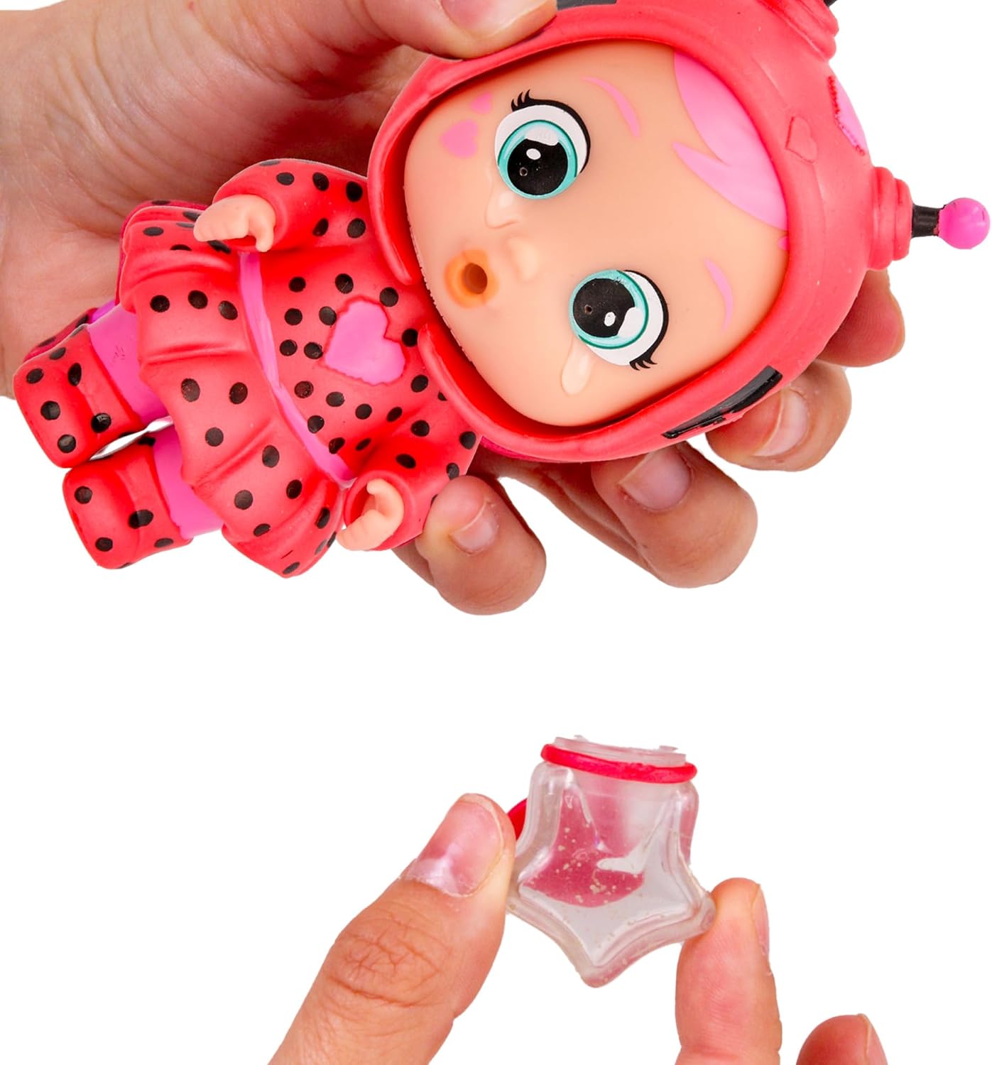 CRY Babies Magic Tears Stars Star Lady - Collectible Mini Doll Dressed in a Pretty Outfit, and Has a 2-in-1 Capsule, with Glow in the Dark Star - Gift Toy for Boys and Girls Over 3 Years