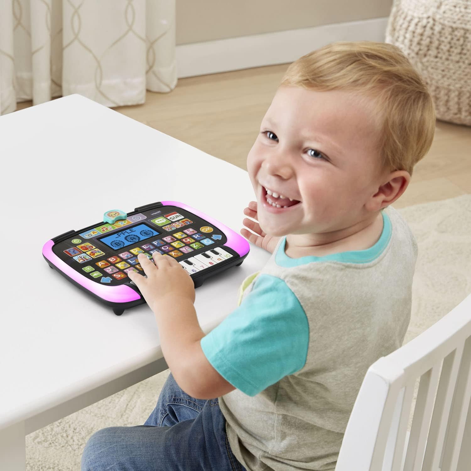 VTech - Little Apps Light-Up Tablet | Educational Tablet Toy to Learn Alphabet, Numbers, Colours, Shapes, Animals, Time | 2 Years+ | Black