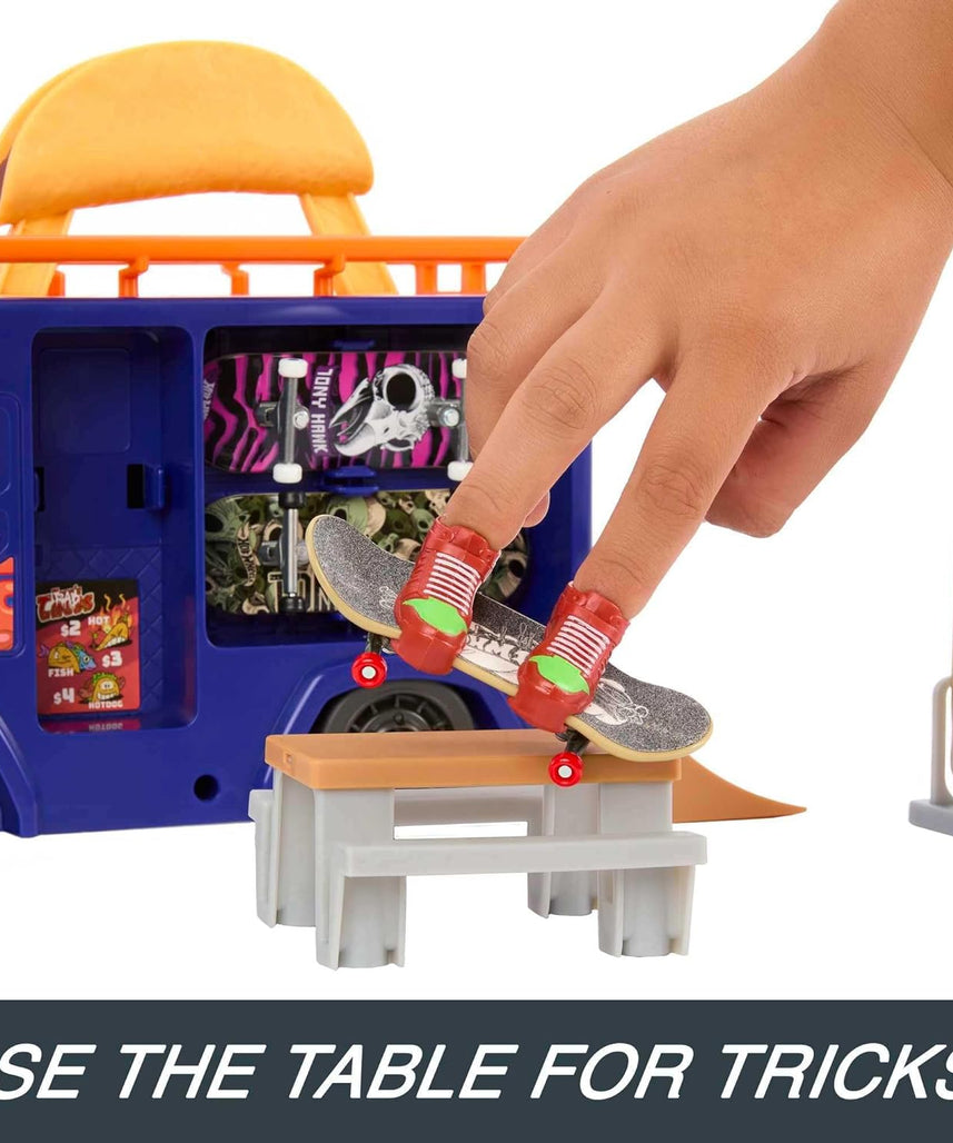 Hot Wheels Skate Taco Truck Play Case with Exclusive Tony Hawk Fingerboard, Skate Shoes, Mobile Skatepark, Storage for Boards and Accessories, Kids Toys for Ages 3 and Up