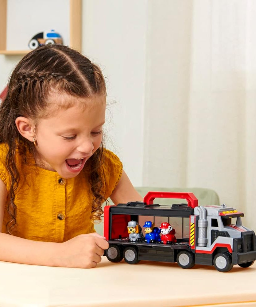 مجموعة لعب شاحنة كبيرة من PAW Patrol Big Truck Pups، مع 3 شخصيات، وكابينة متحركة، وحقيبة تخزين، ولعبة للأطفال