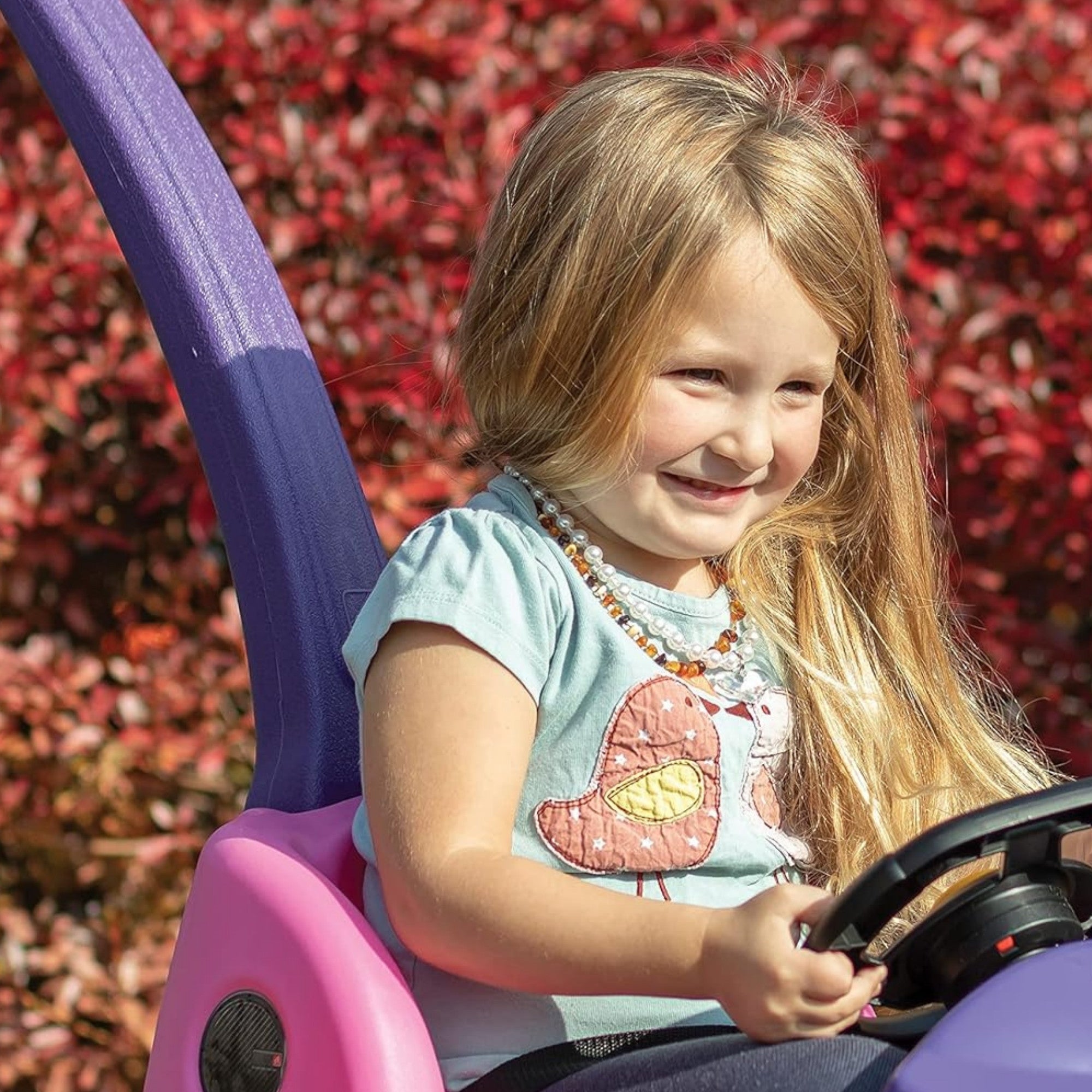 عربة الأطفال ستيب 2 باجي جي تي، مقعد واحد، سهلة التخزين مع حزام أمان وبوق وصندوق تخزين، مناسبة للأطفال من الأولاد والبنات من سن 18 شهرًا فما فوق، باللون الوردي والأحمر والأزرق