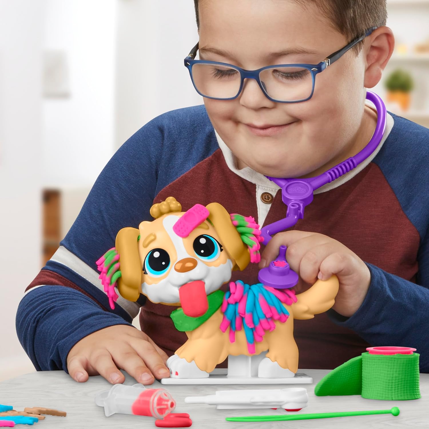 مجموعة لعب بلاي دوه للعناية والحمل البيطري، كلب لعبة، 10 أدوات بيطرية، 5 ألوان مركبة للنمذجة، حامل تخزين، مجموعة أدوات بيطرية تظاهرية، فنون وحرف غير سامة، للأطفال من سن 3 سنوات فما فوق