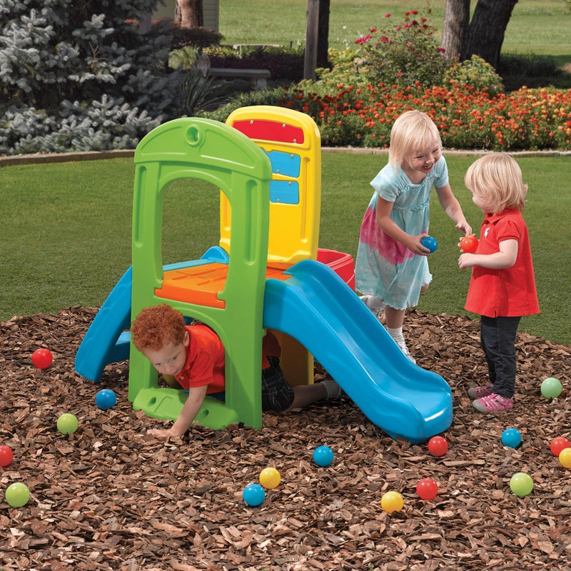 مركز أنشطة خارجي للأطفال الصغار من Play Ball Fun Climber™ من عمر 1 إلى 3 سنوات، مزود بمتسلق ومنزلق وحفرة كرات مع ألعاب حسية ومجموعات ألعاب ومعدات ملعب