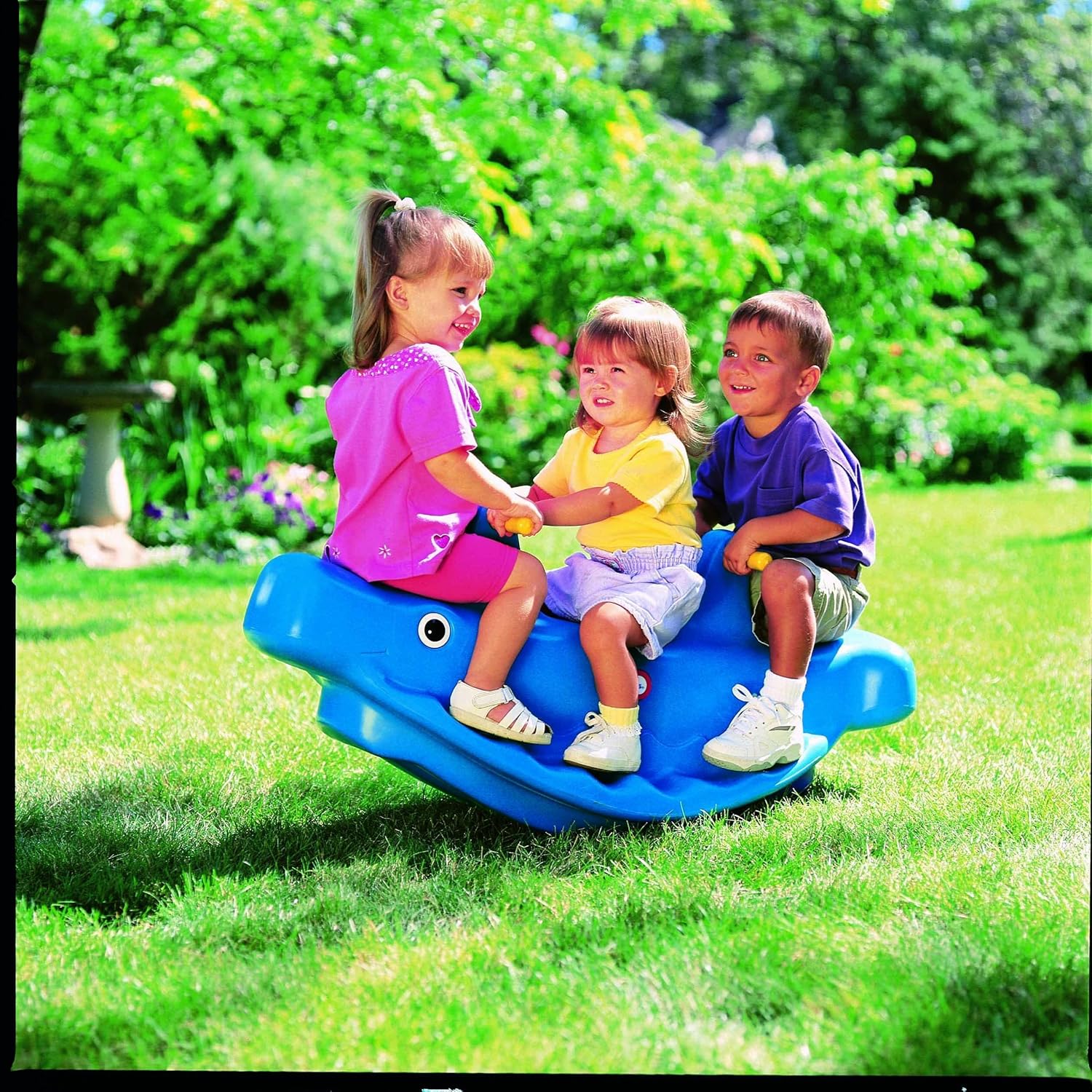 Little Tikes Whale Teeter Totter Seesaw for Toddlers, Indoor and Outdoor Rocking Toy, Seats Up to 3 Children, Stable Plastic Design, 18 Months+