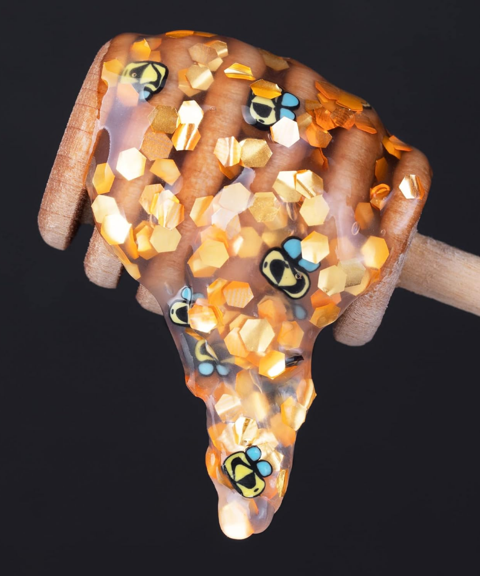 مخبأ آرون المجنون في الداخل! معجون التفكير بنكهة خلية العسل، علبة معدنية مقاس 4 بوصات مع 90 غرامًا من معجون اللعب الحسي غير السام الذي لا يجف أبدًا، لعبة فيدجيت إبداعية ناعمة الملمس للأولاد والبنات من عمر 3 سنوات فما فوق.