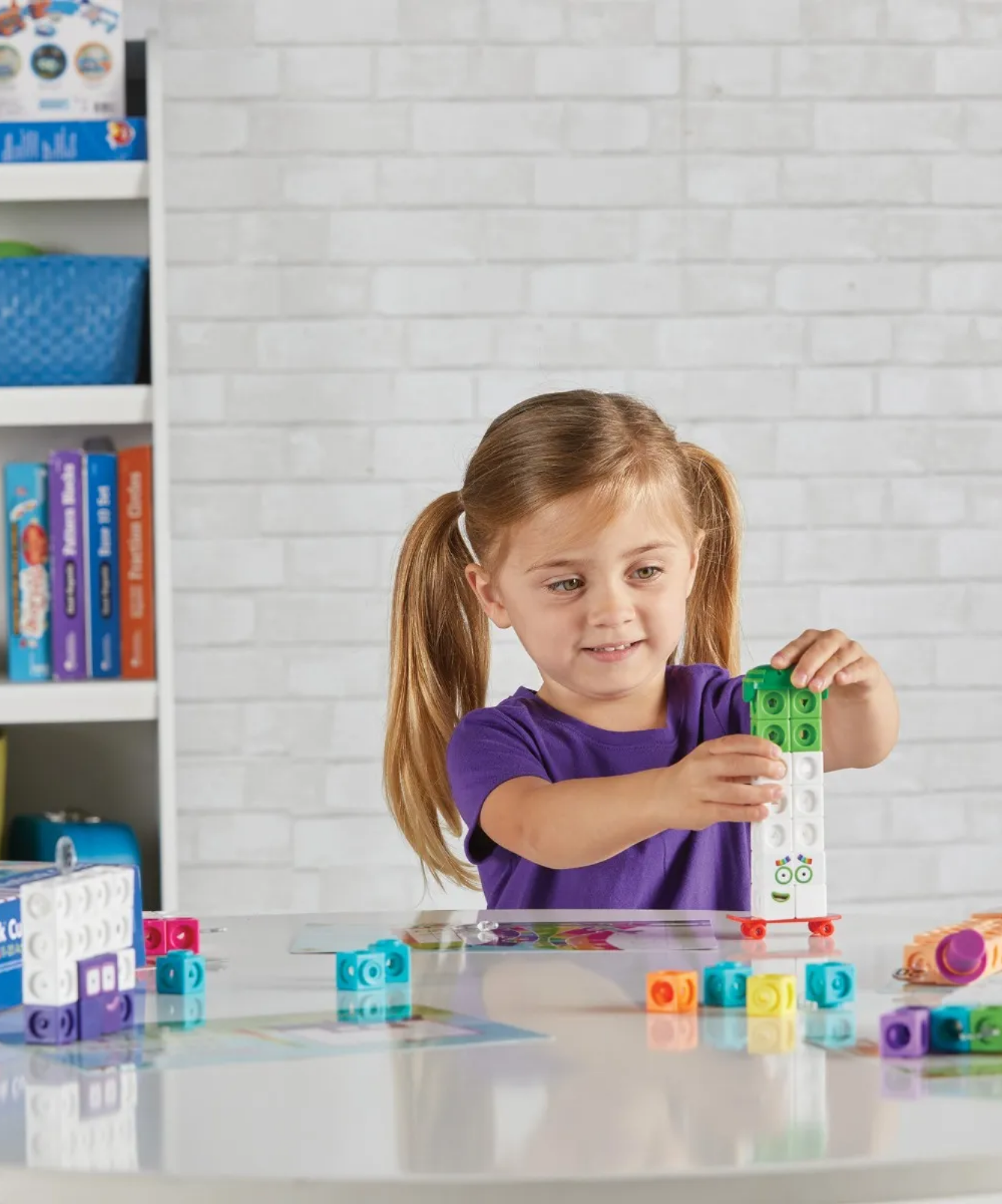 مجموعة أنشطة MathLink Cubes Numberblocks 11-20 من Learning Resources، لبناء مكعبات الأرقام، واستكشاف مهارات الرياضيات المبكرة، و30 نشاطًا ممتعًا، وتتضمن ملحقات وبطاقات شخصيات والمزيد