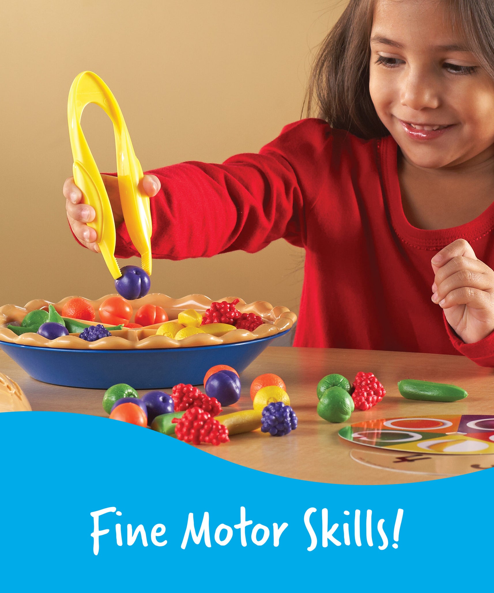 مجموعة أنشطة الفرز الفائق من Learning Resources، لتنمية مهارات الحساب والتعرف على الألوان، والعد والفرز، مع 60 عدادًا للفاكهة، وملقط كبير، وبطاقات فرز، ودليل أنشطة، للأعمار من 3 سنوات فما فوق