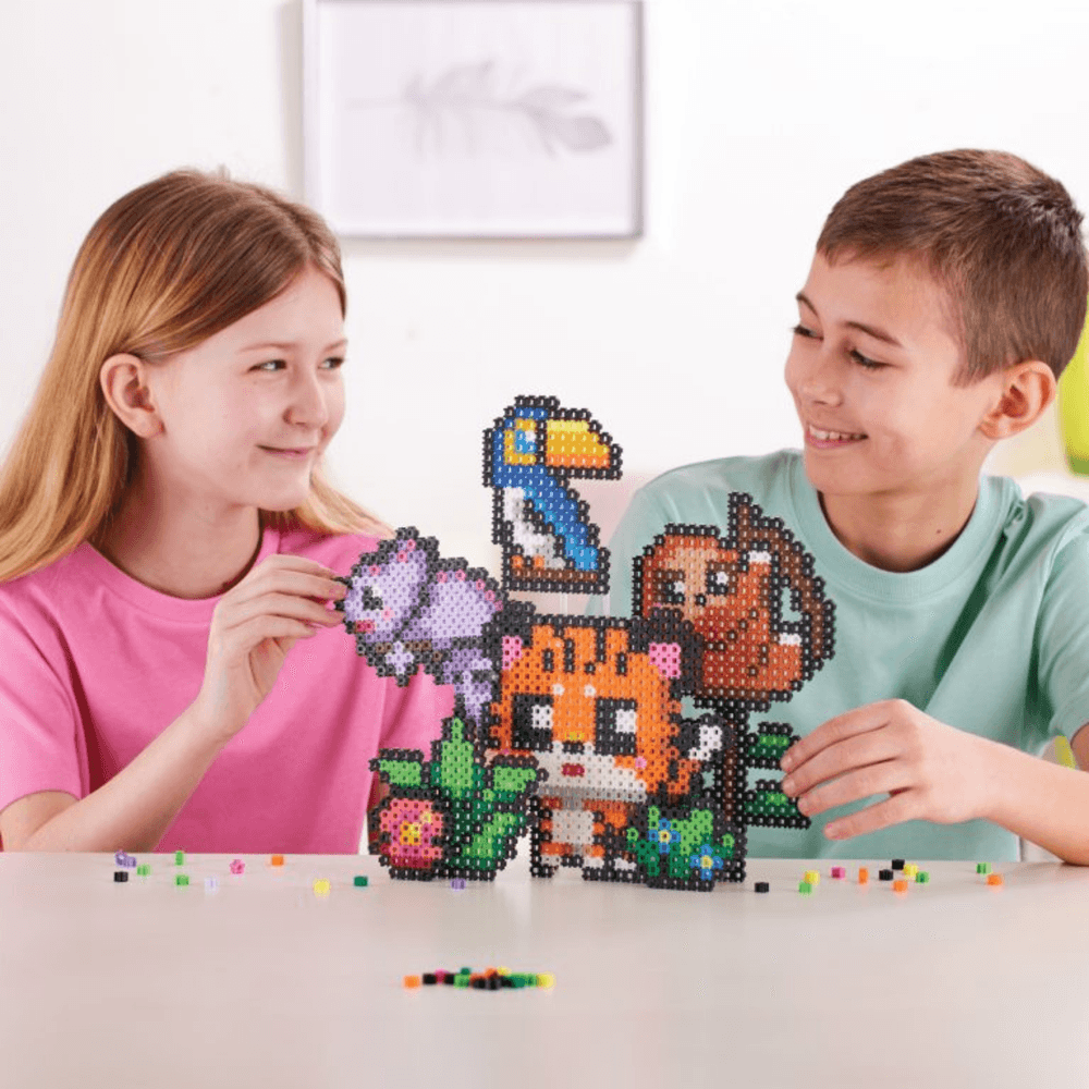 خيارات الشخصيات Simbrix Connect & Wow Jungle Party Pack مع أكثر من 1500 بريكس، لعبة بناء Pixel Arts and Crafts ثنائية وثلاثية الأبعاد، لعبة بناء STEAM إبداعية وخيالية للأولاد والبنات من سن 5 سنوات فما فوق