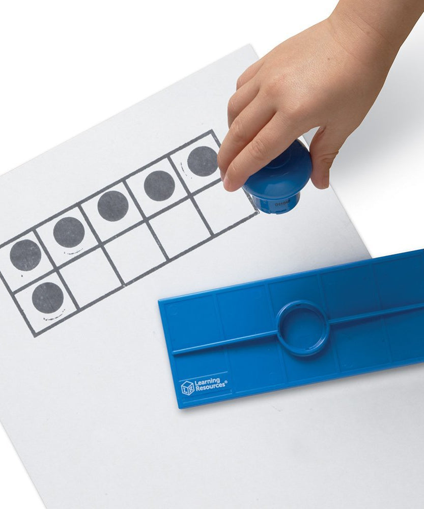 موارد التعلم - ختم الإطار العشري، أداة عملية للحساب المبكر للعد وأنماط الأرقام ومهارات الرياضيات الأساسية، تتضمن 4 ألواح للكتابة والمسح و100 قرص مغناطيسي