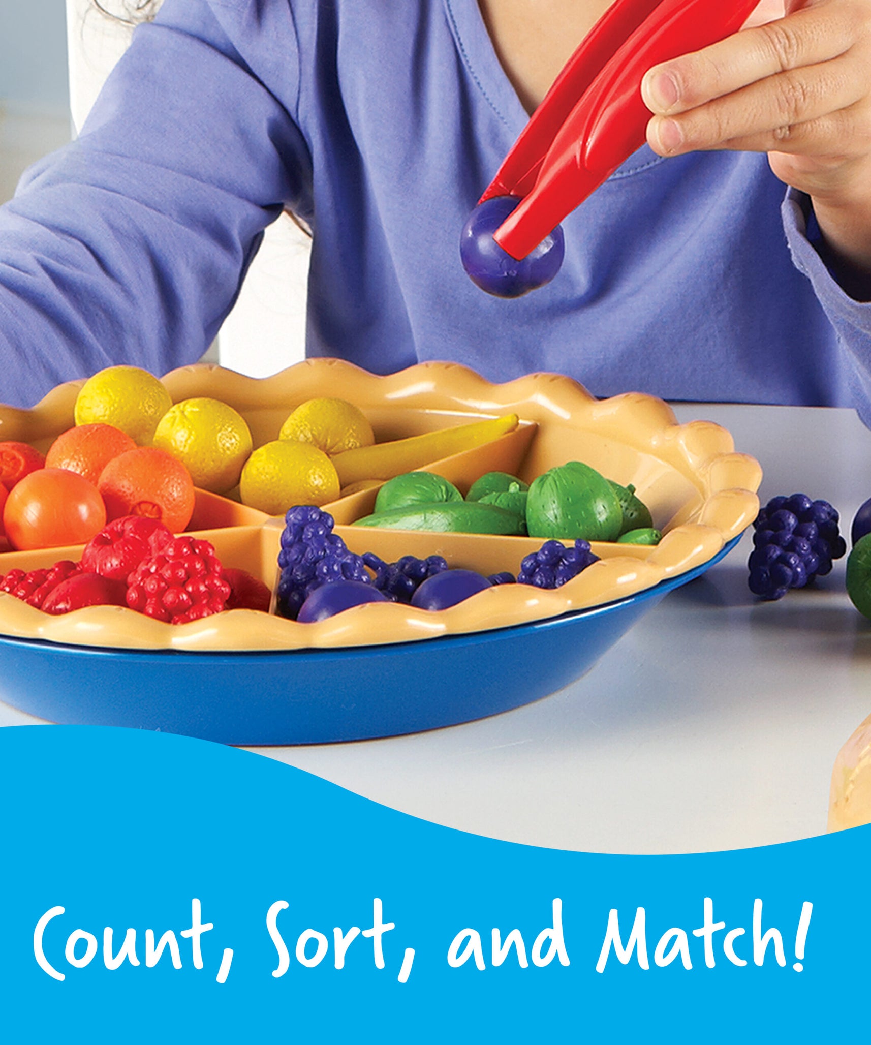 مجموعة أنشطة الفرز الفائق من Learning Resources، لتنمية مهارات الحساب والتعرف على الألوان، والعد والفرز، مع 60 عدادًا للفاكهة، وملقط كبير، وبطاقات فرز، ودليل أنشطة، للأعمار من 3 سنوات فما فوق