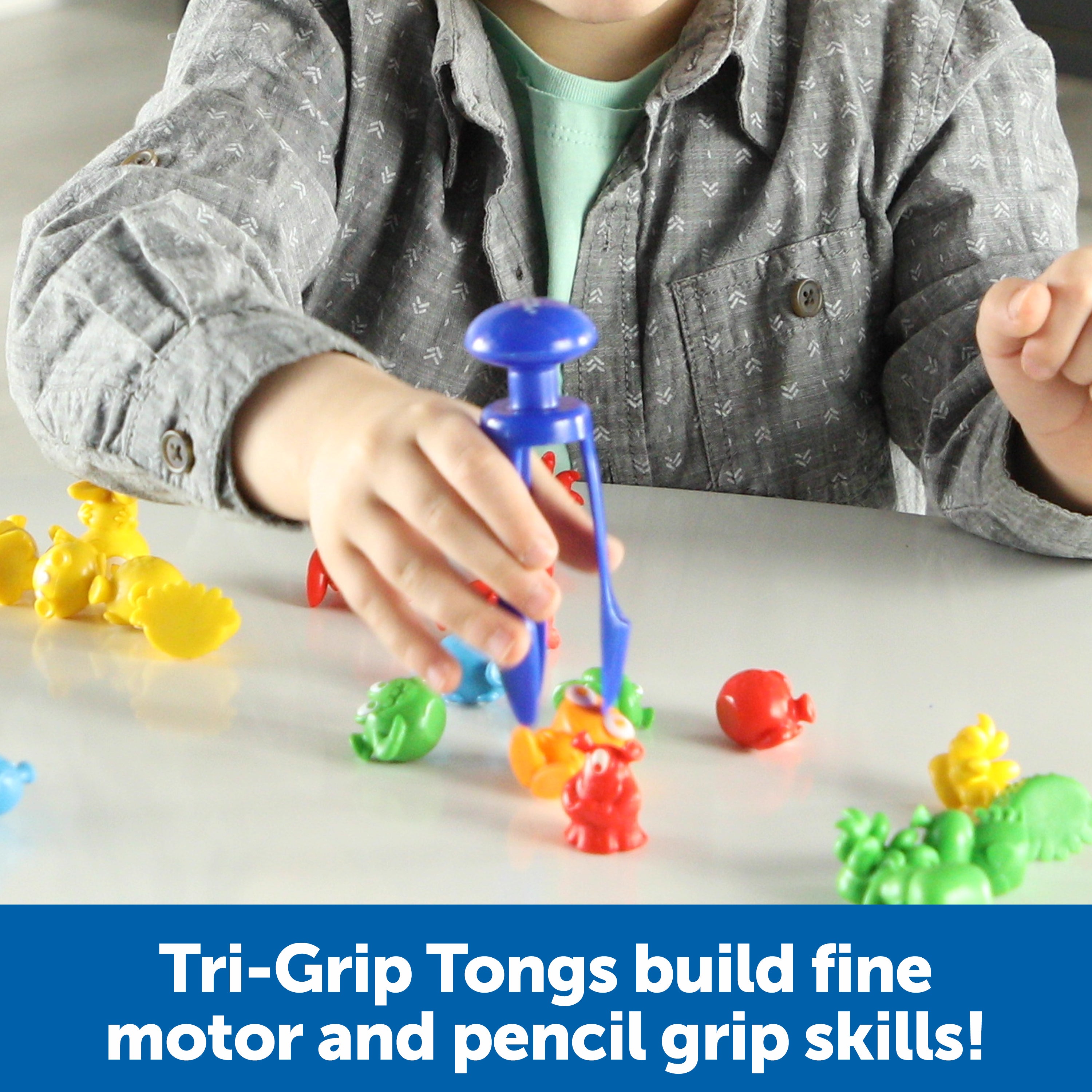 موارد التعلم لعبة Grab & Sort Fine Motor Alien Counters، 37 قطعة من ألعاب الرياضيات المبكرة والمهارات الحركية الدقيقة، تتضمن ملقط ثلاثي القبضة للعد والفرز والمطابقة، للأطفال في سن ما قبل المدرسة من سن 3 سنوات فما فوق