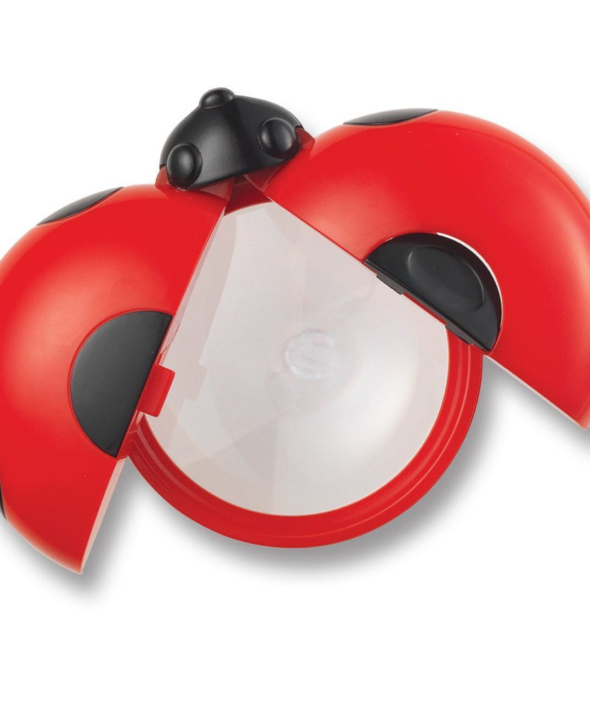 مجموعة من 12 برطمانًا لمراقبة الحشرات من Learning Resources، تتضمن أغطية مكبرة 3.5x وفتحات تهوية وأغطية لولبية، مثالية لاستكشاف العلوم والتكنولوجيا والهندسة والرياضيات في الهواء الطلق، للأعمار من 3 سنوات فما فوق