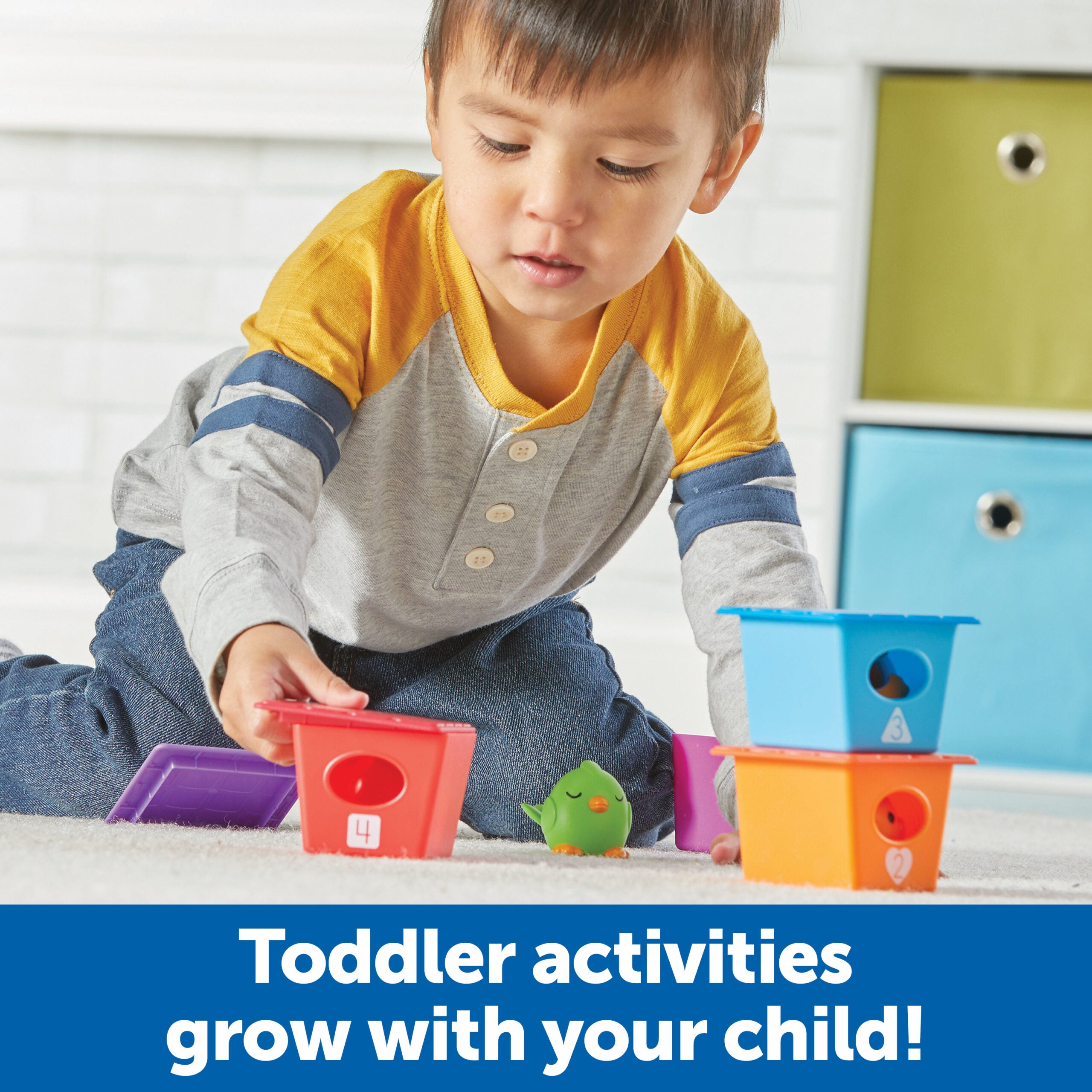 موارد التعلم Peek-a-Bird Learning Buddies، لعبة تعليمية للأطفال الصغار تحتوي على 5 دمى أصابع للطيور وبيوت طيور مرقمة، تُعلّم الألوان والعد والعواطف والمهارات الحركية الدقيقة، للأعمار من 18 شهرًا فما فوق