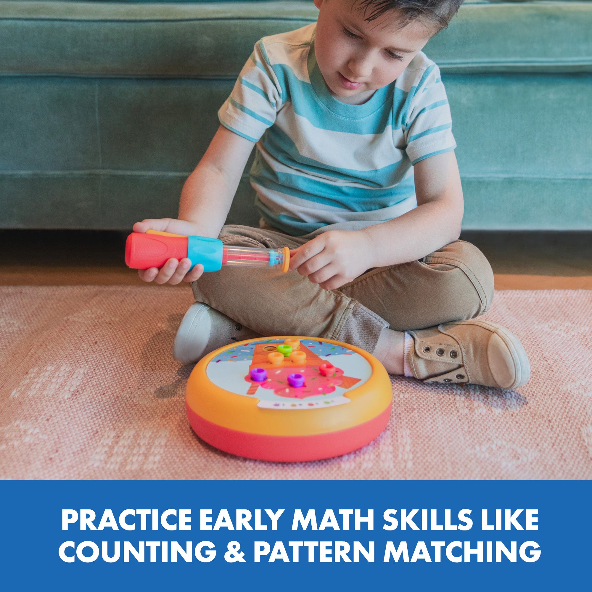 موارد التعلم تصميم وتدريب مقهى الإبداع، لعبة STEM الحركية الدقيقة مع قاذف المسامير وبطاقات الأنشطة، مجموعة لعب محمولة للأعمار من 3 سنوات فما فوق