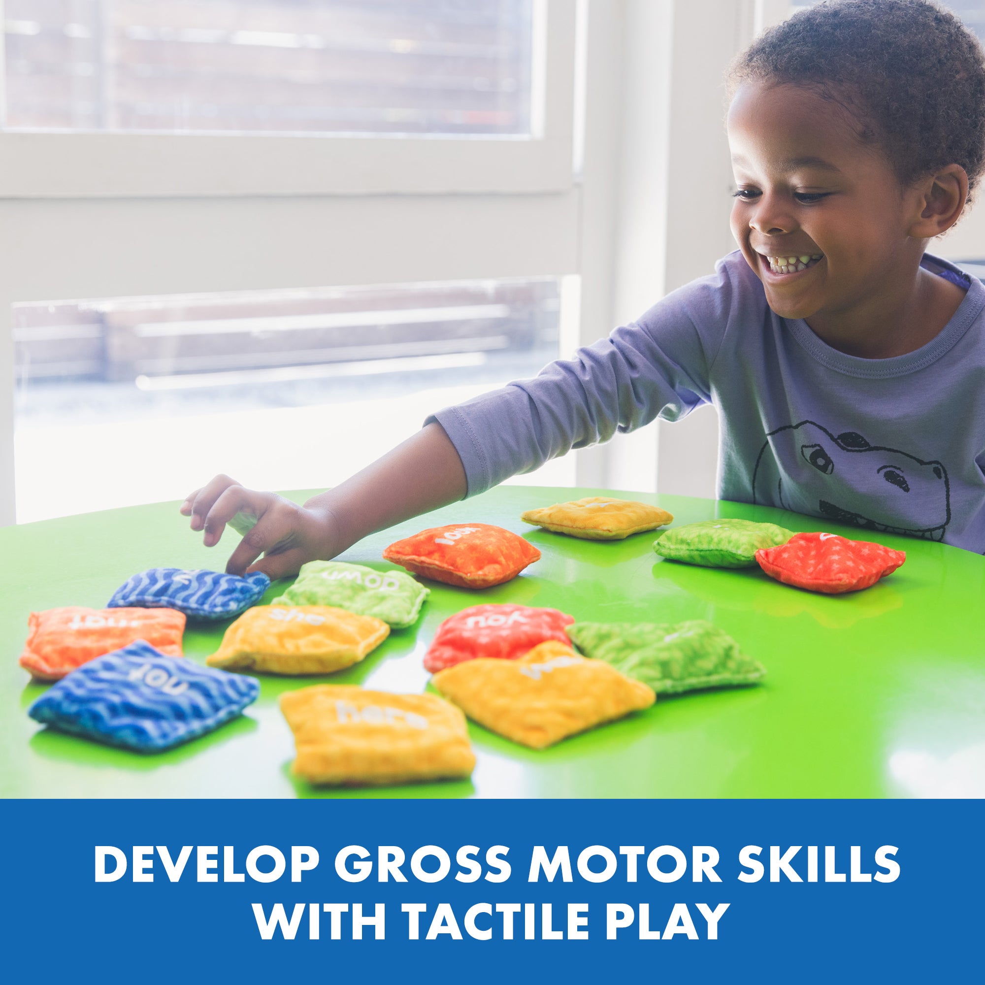 موارد التعلم - أكياس الفاصولياء - لعبة فونيكس نشطة للأطفال، 25 كيس فاصولياء مزدوج الوجهين مع 50 كلمة بصرية، لعبة تعليمية عن طريق اللمس للمفردات وطلاقة القراءة والمهارات الحركية، للأعمار من 3 سنوات فما فوق