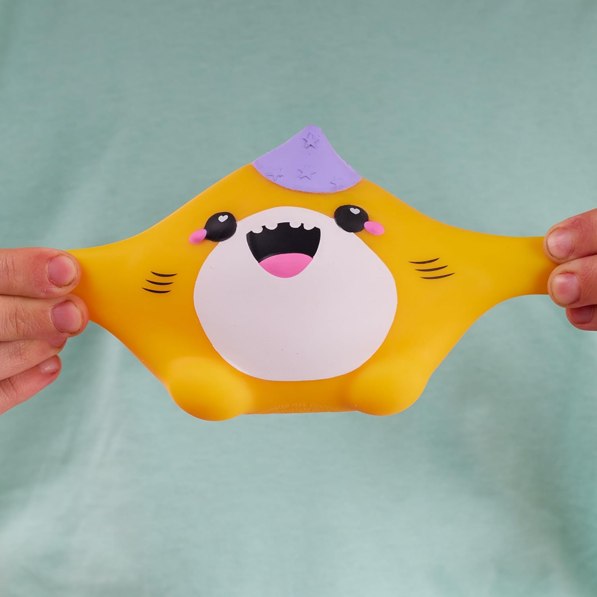 سمووشزيز كيوتيزيز فين، القرش الأصفر، شخصيات قابلة للتجميع، ناعمة للغاية، محببة وطرية!