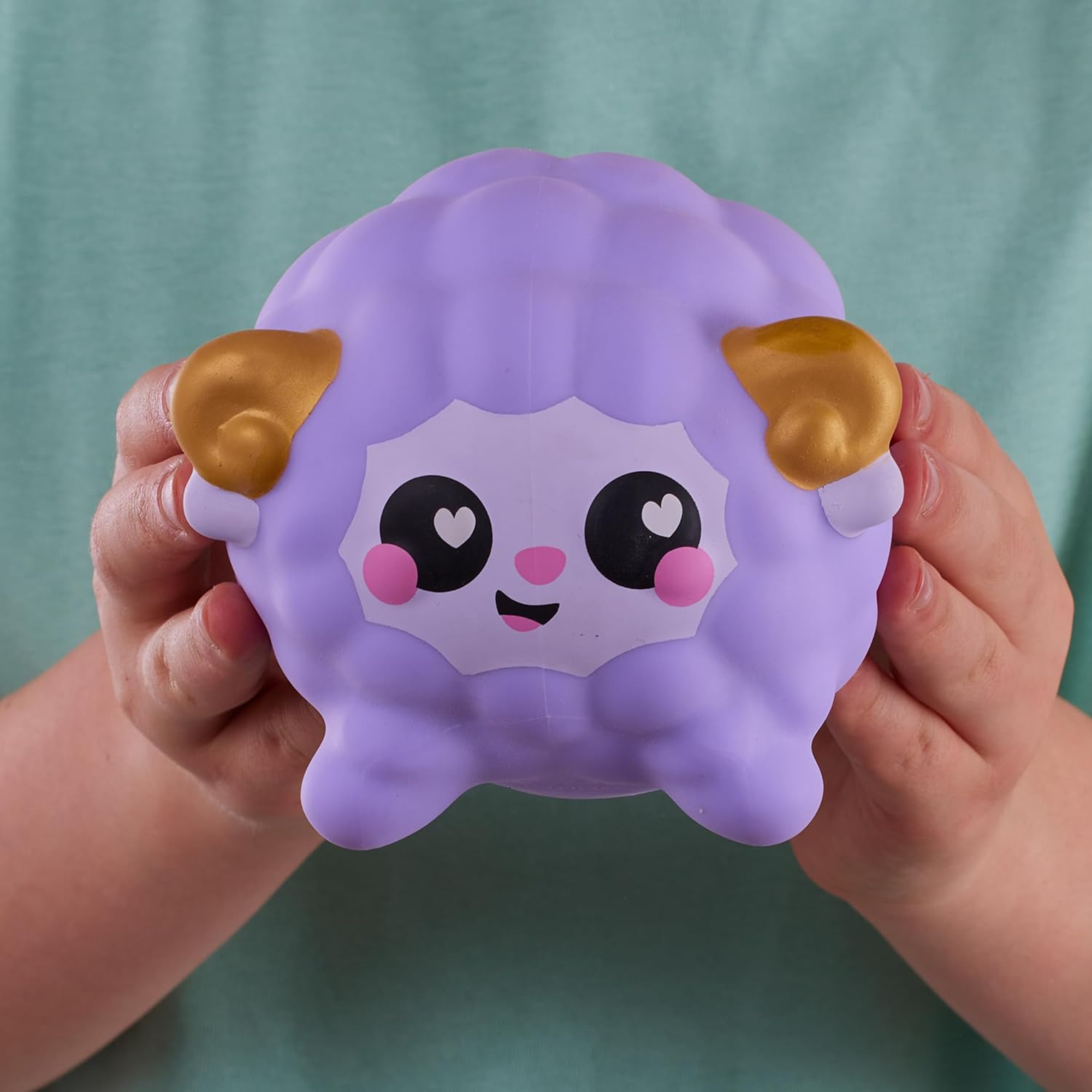 Smooshzees Luvzees, Willow, Purple Sheep, Collectable Characters, Supersoft, Cuddly and Squishy!