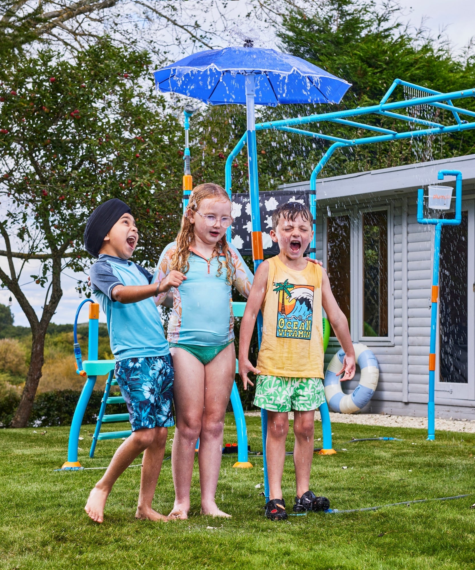 Plum Water Park Umbrella Fountain with Height Adjustable Pole, Convenient and Easy to Store Summer Outdoor Water Play Backyard Toy, Suitable for Children 3 Years +, Blue