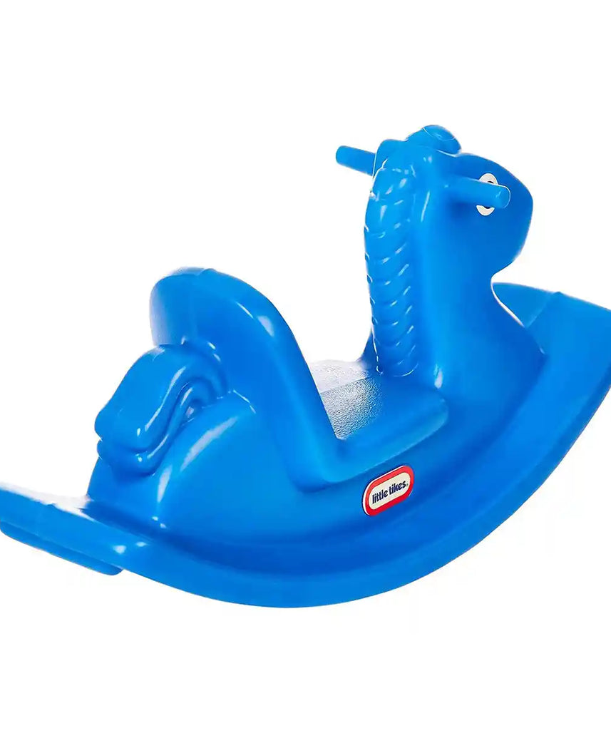 حصان هزاز من ليتل تايكس، لعبة ركوب متينة باللون الأزرق بمقابض سهلة الإمساك وقاعدة ثابتة، مناسبة للعب النشط في الأماكن المغلقة والمفتوحة للأطفال الصغار من عمر 18 شهرًا إلى 5 سنوات، أحصنة هزازة