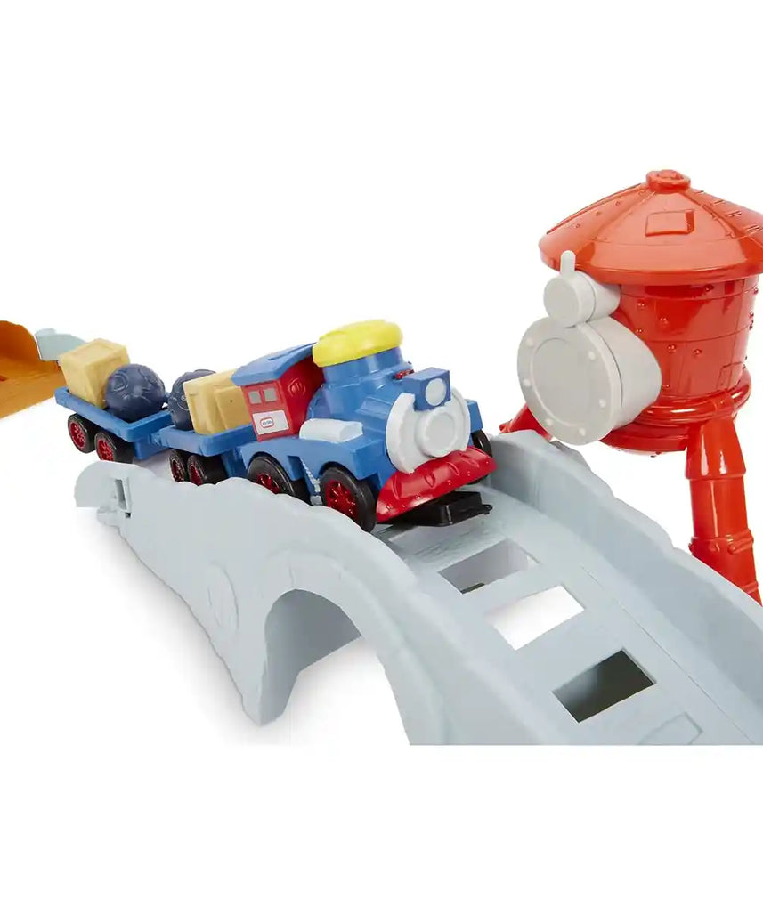 Little Tikes Slammin Racers Runaway Railroad Set, Slam Powered Train with Cargo Cars, Customizable Stunt Track with 5 Pieces, Works with All Slammin Racers Vehicles, Ages 3+