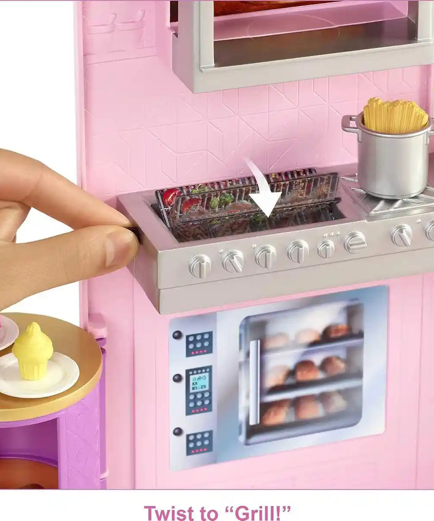 مجموعة ألعاب مطعم باربي كوك آند جريل، 6 مناطق لعب، 30+ قطعة، مطبخ ومقهى، لعبة تظاهرية للأطفال من سن 3 سنوات فما فوق