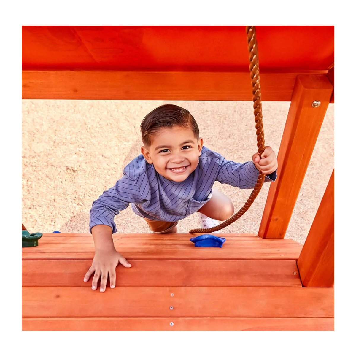 بيت التسلق من ليتل تايكس، مصنوع من الخشب الحقيقي - مجموعة ألعاب خشبية للفناء الخلفي مع نادي، وجدران تسلق صخرية، ومظلات - متعة خارجية للأطفال من سن 3 إلى 10 سنوات