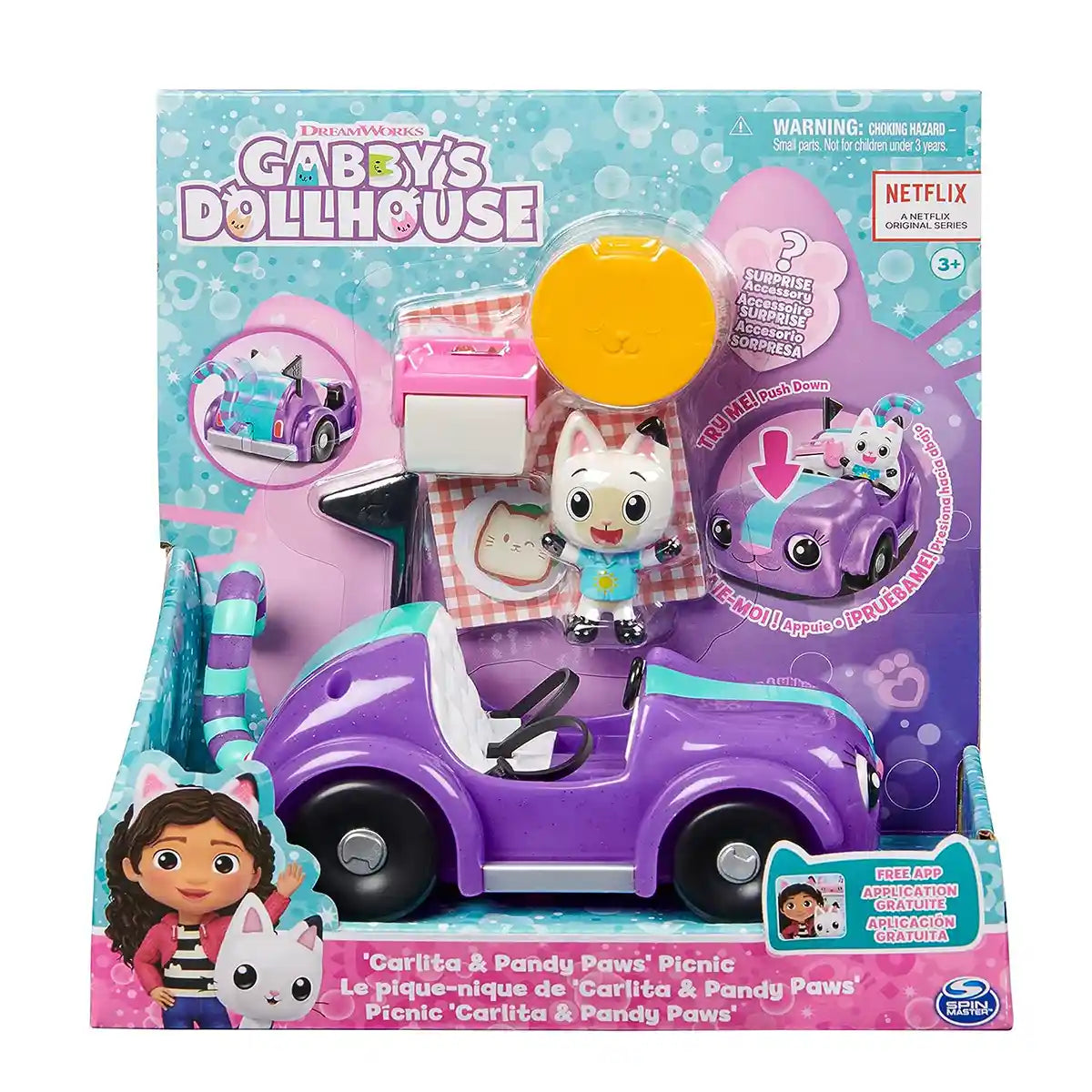 مجموعة نزهة كارليتا وباندي باوز من غابي دول هاوس، مركبة تفاعلية بعيون وامضة وذيل متحرك، تتضمن شخصية باندي باوز الحصرية، وإكسسوارات النزهة، وصندوق المفاجآت، وألعاب للأطفال من سن 3 سنوات فما فوق