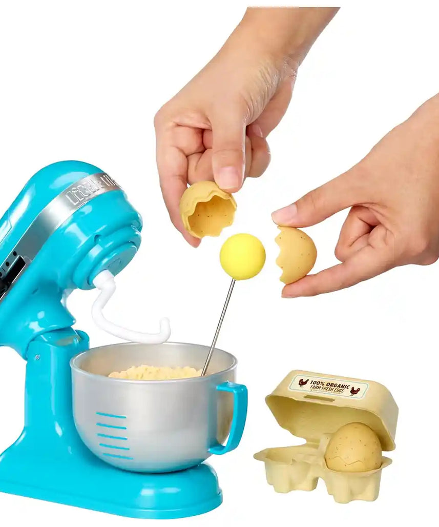 Little Tikes Kitchen Play Set, Pink, Cupcake Station with Mixer, 18 Accessories, Reusable Make-It Mix Sand, Realistic Utensils, Pretend Baking Toy for Kids Age 3+