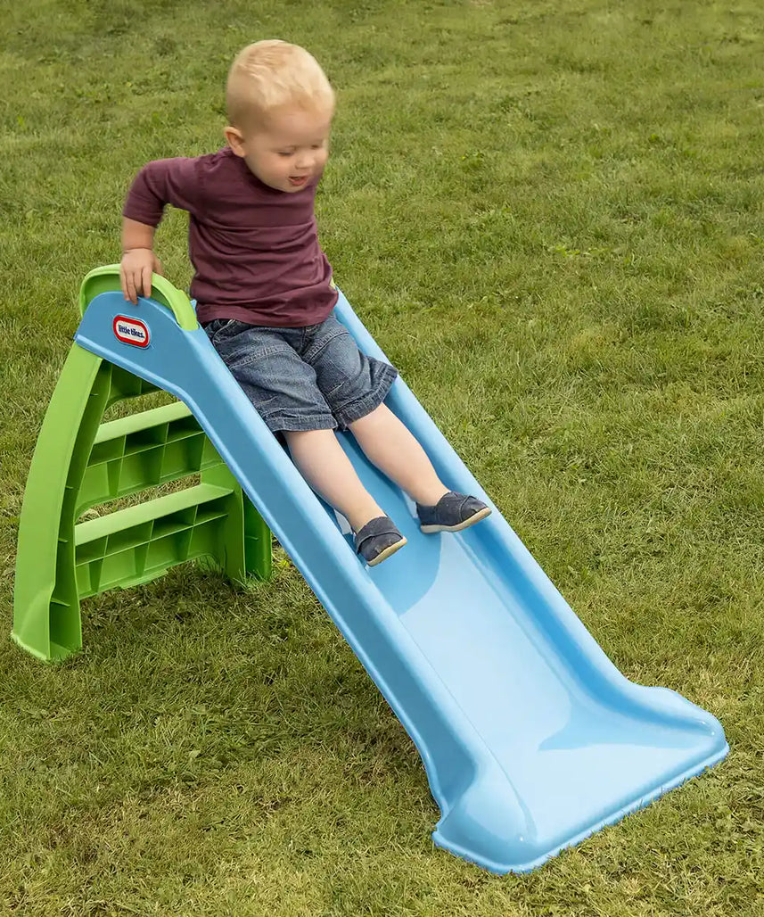 زحليقة ليتل تايكس الأولى - خضراء/زرقاء، زحليقة للأطفال الصغار للعب في الأماكن المغلقة والمفتوحة، تصميم آمن ومستقر، تعزز التوازن والتنسيق في اللياقة البدنية، للأعمار من 18 شهرًا إلى 5 سنوات