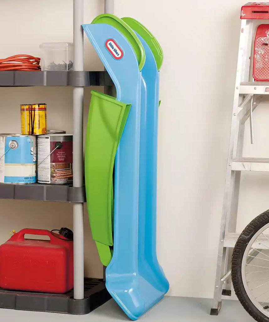 زحليقة ليتل تايكس الأولى - خضراء/زرقاء، زحليقة للأطفال الصغار للعب في الأماكن المغلقة والمفتوحة، تصميم آمن ومستقر، تعزز التوازن والتنسيق في اللياقة البدنية، للأعمار من 18 شهرًا إلى 5 سنوات